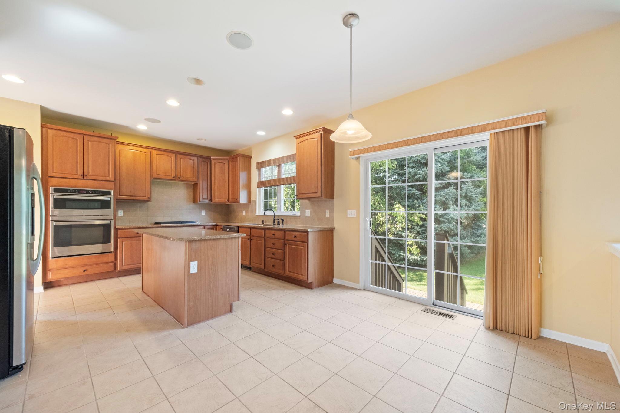 421 Vassar Place Property Photo 11