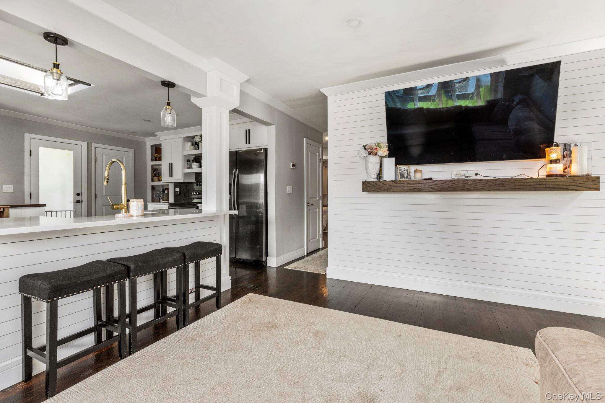 21 Choate Avenue Property Photo 10