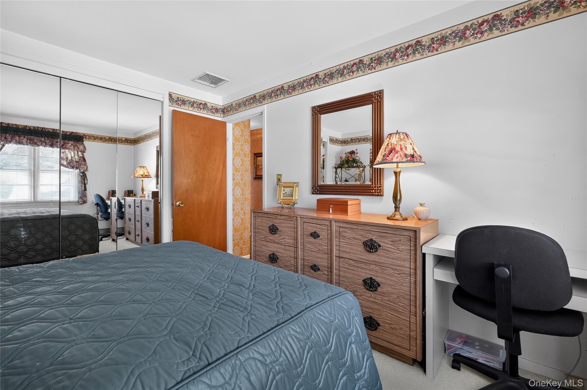 171 Hudson Terrace Property Photo 24