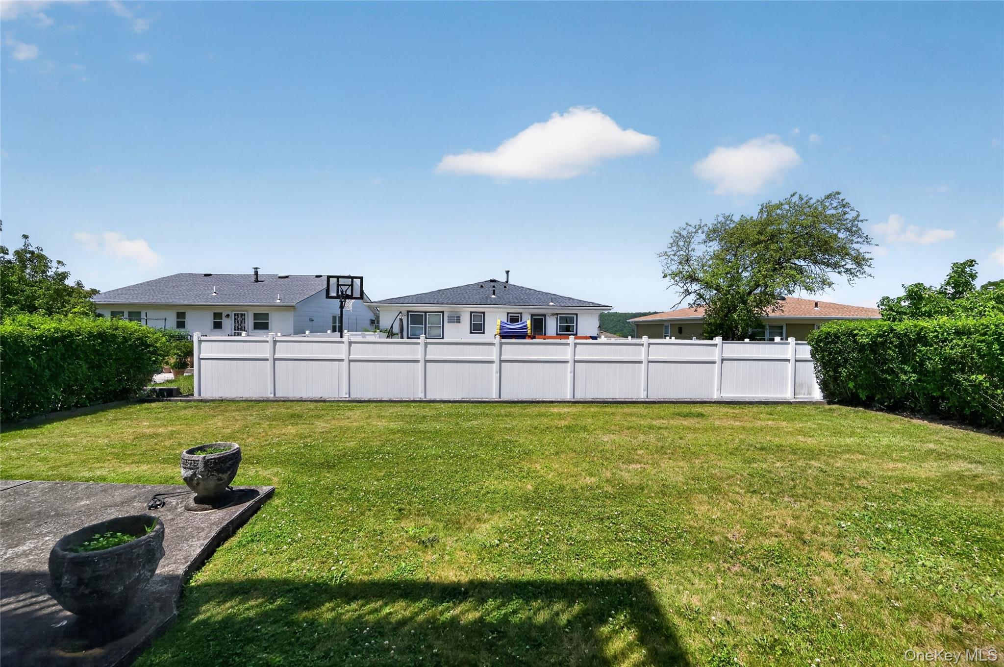 171 Hudson Terrace Property Photo 38
