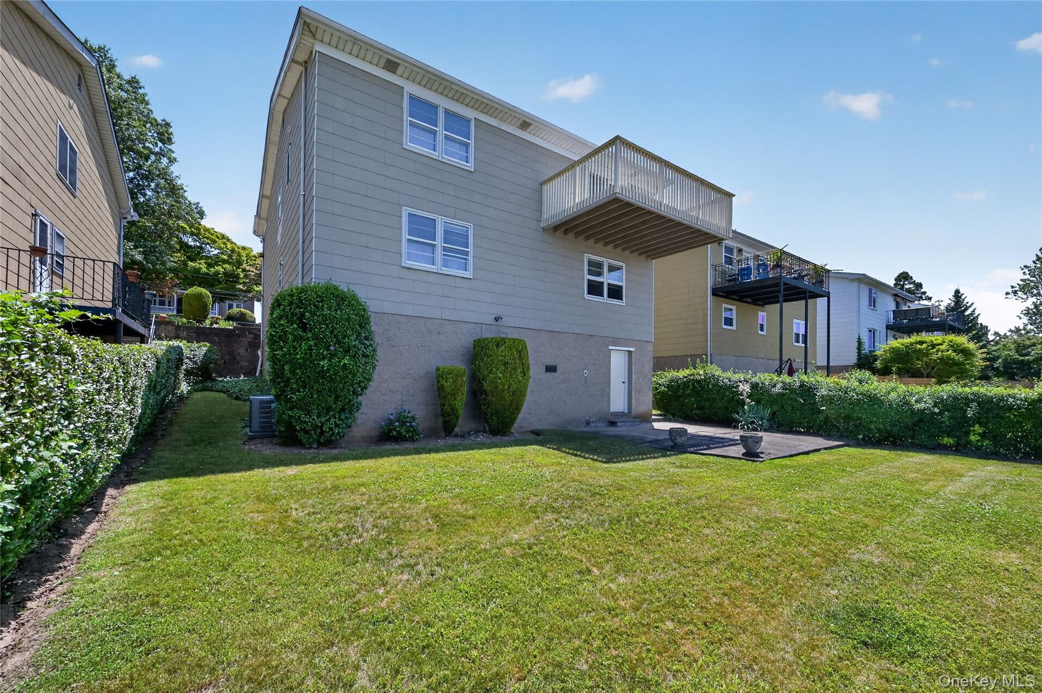 171 Hudson Terrace Property Photo 42