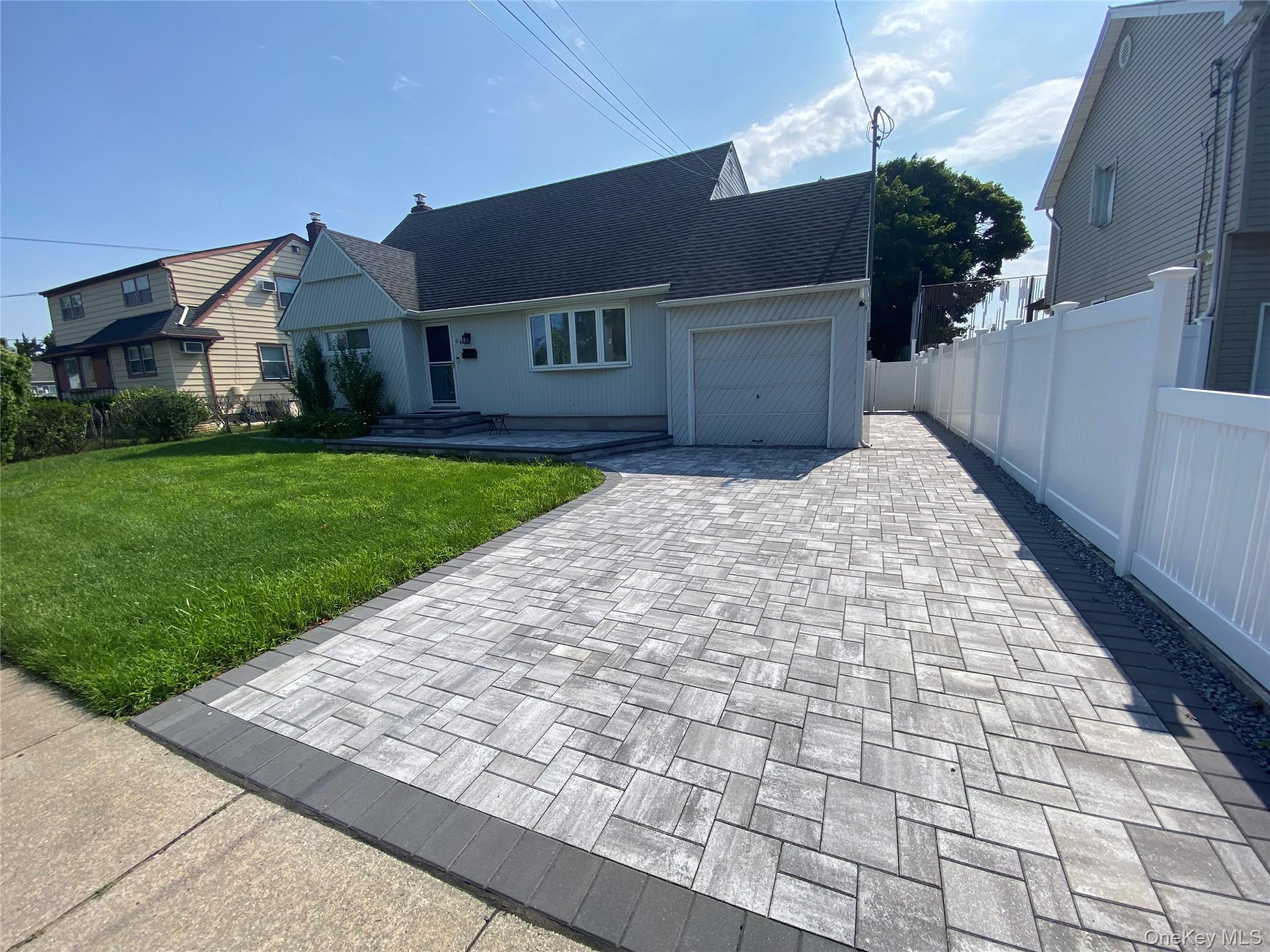 661 Tabor Place Property Photo 1