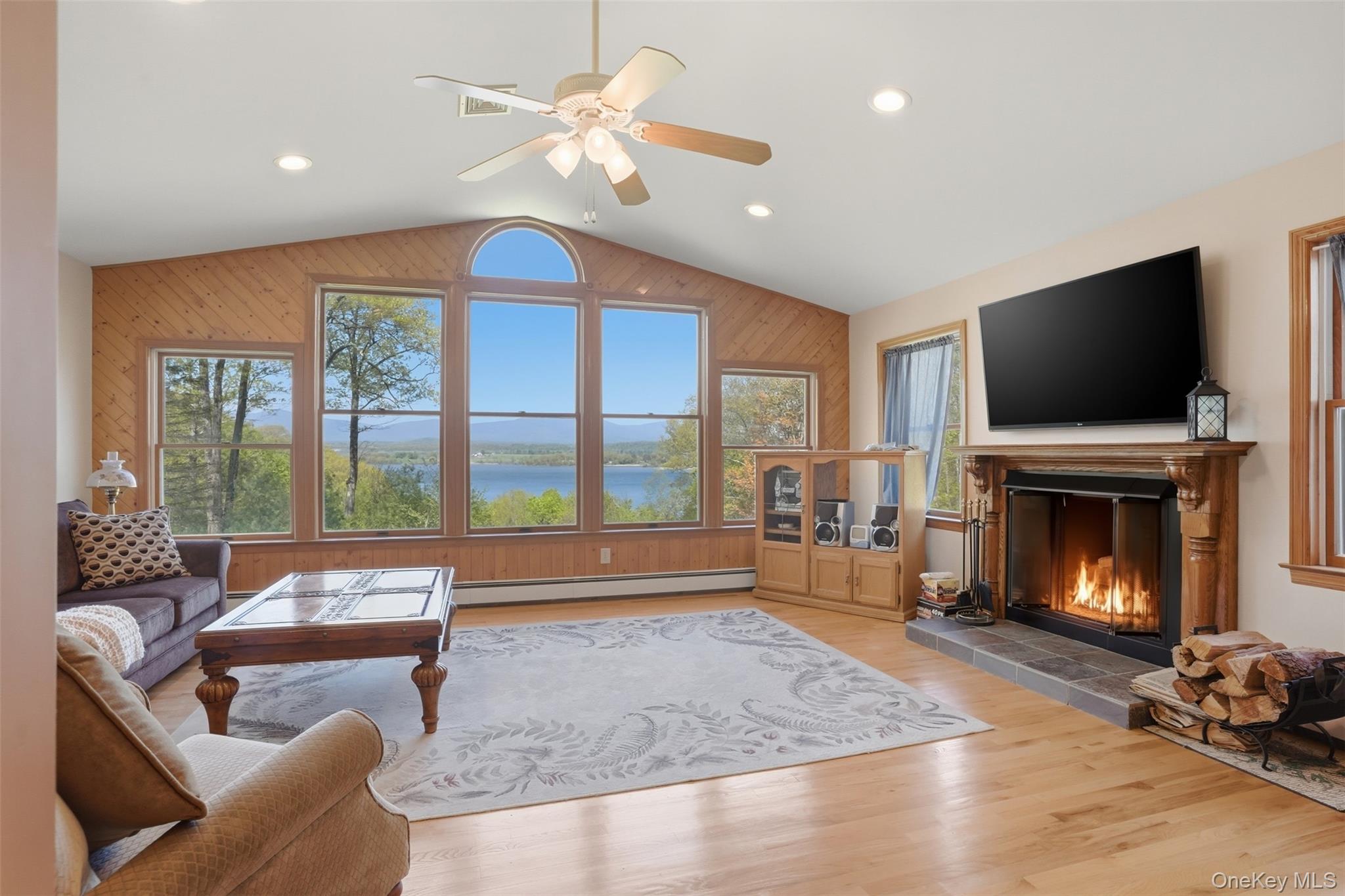 32 Sunset Circle Property Photo 16