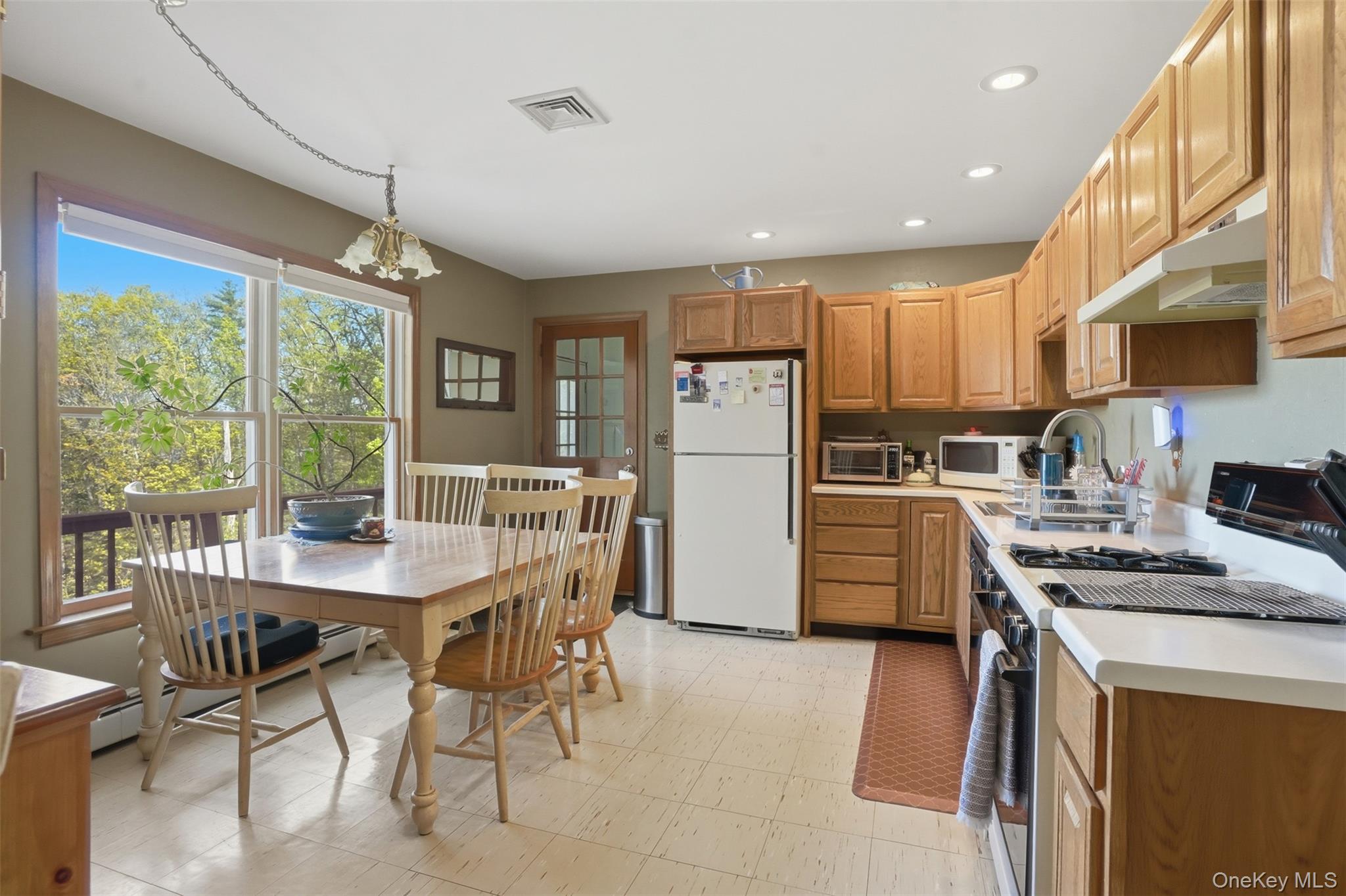 32 Sunset Circle Property Photo 21