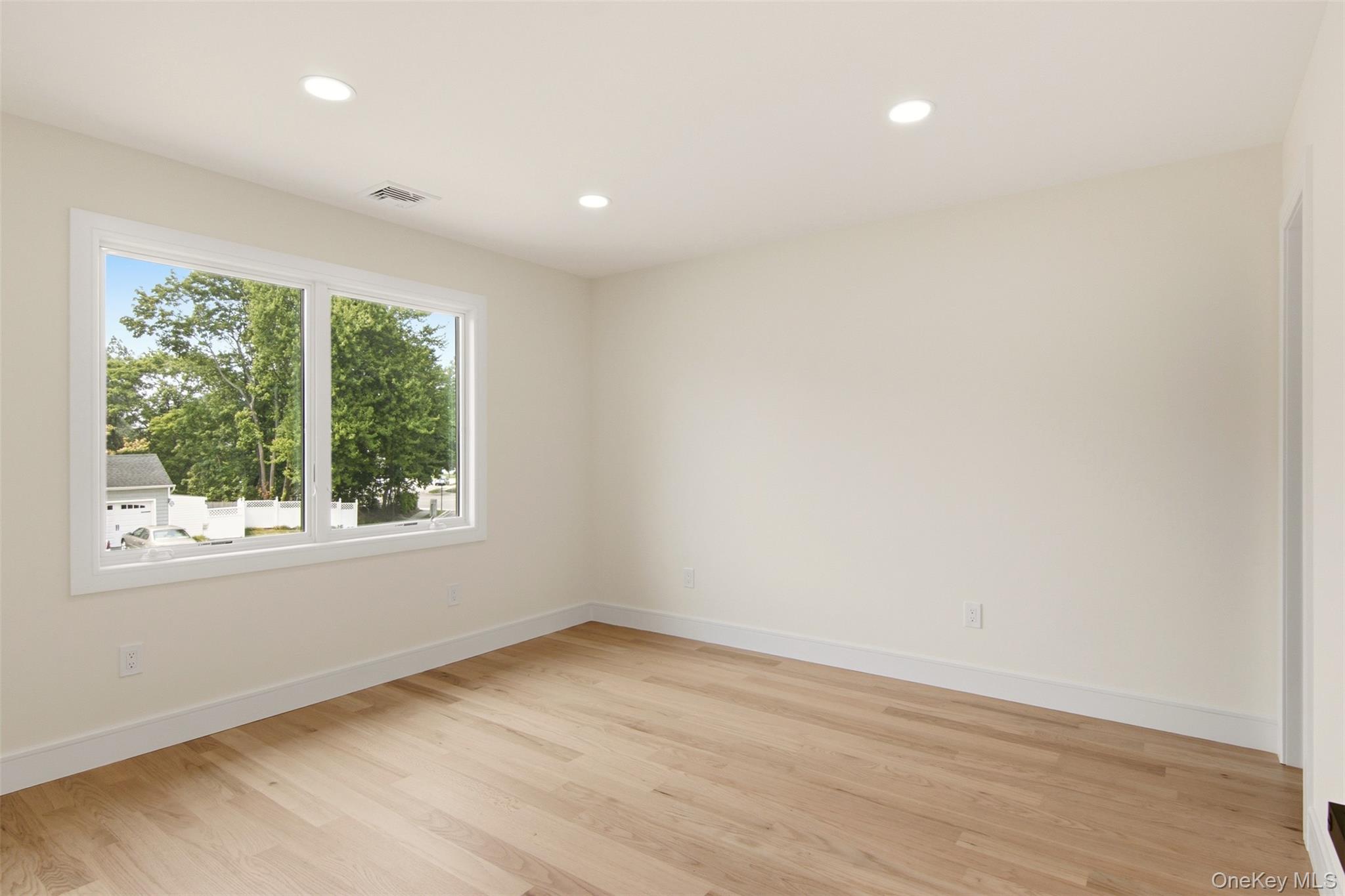 31 Underhill Avenue Property Photo 13