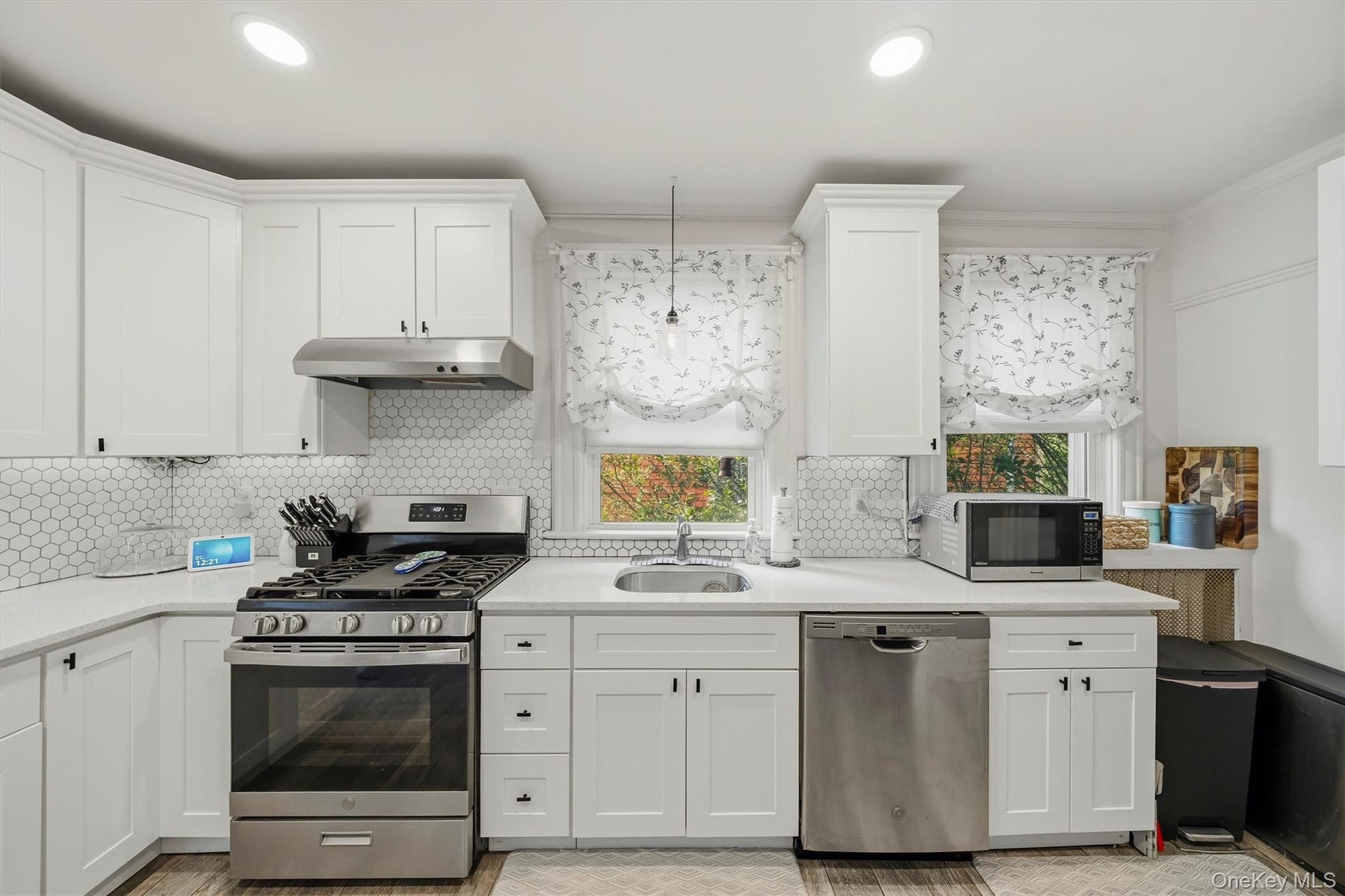 30 Murray Avenue Property Photo 16