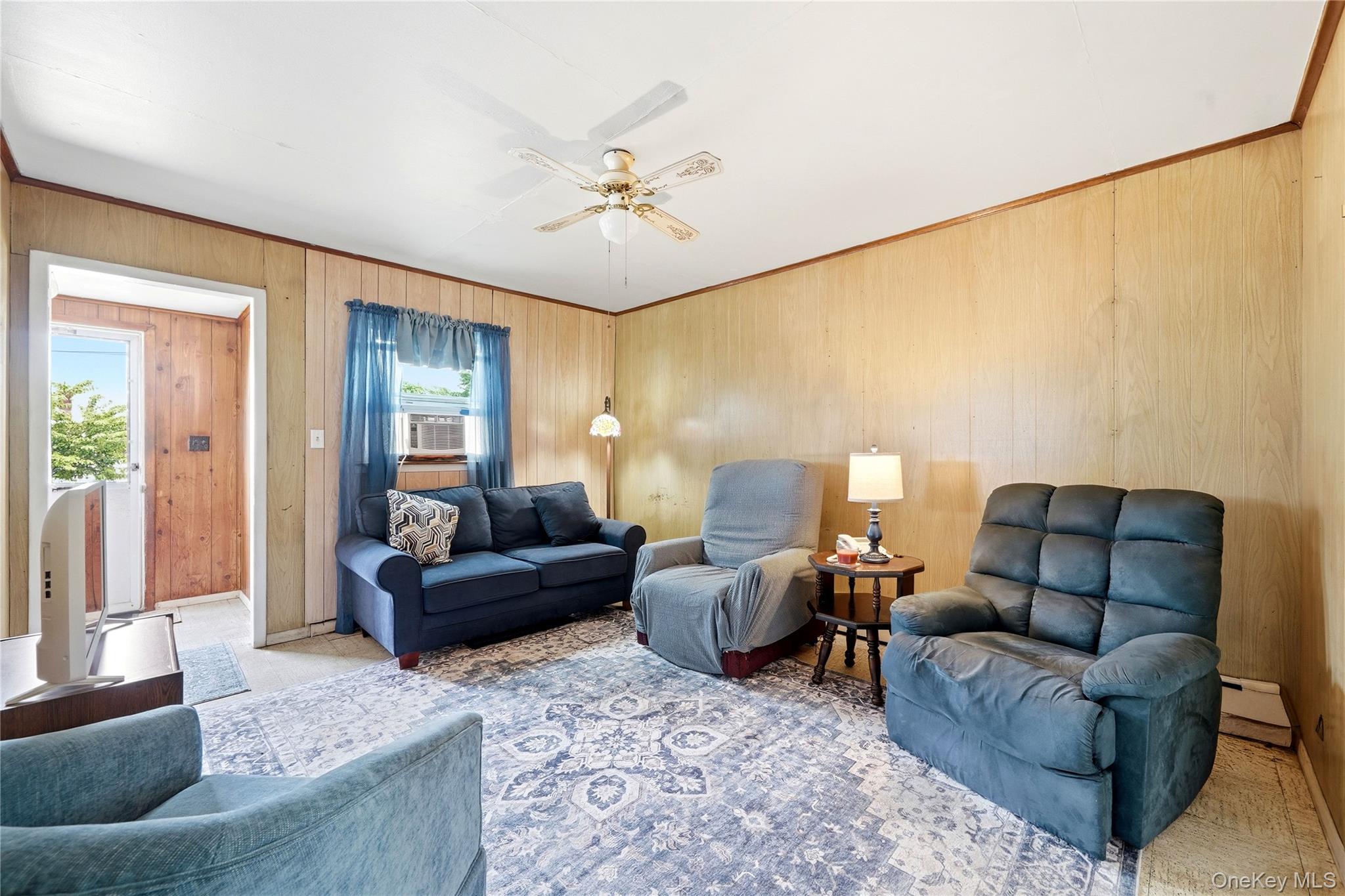 235 N 7th Street Property Photo 5