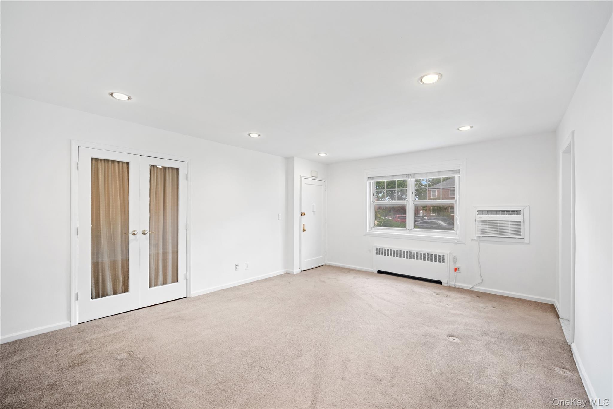252-38 60th Avenue L #591 Property Photo 5