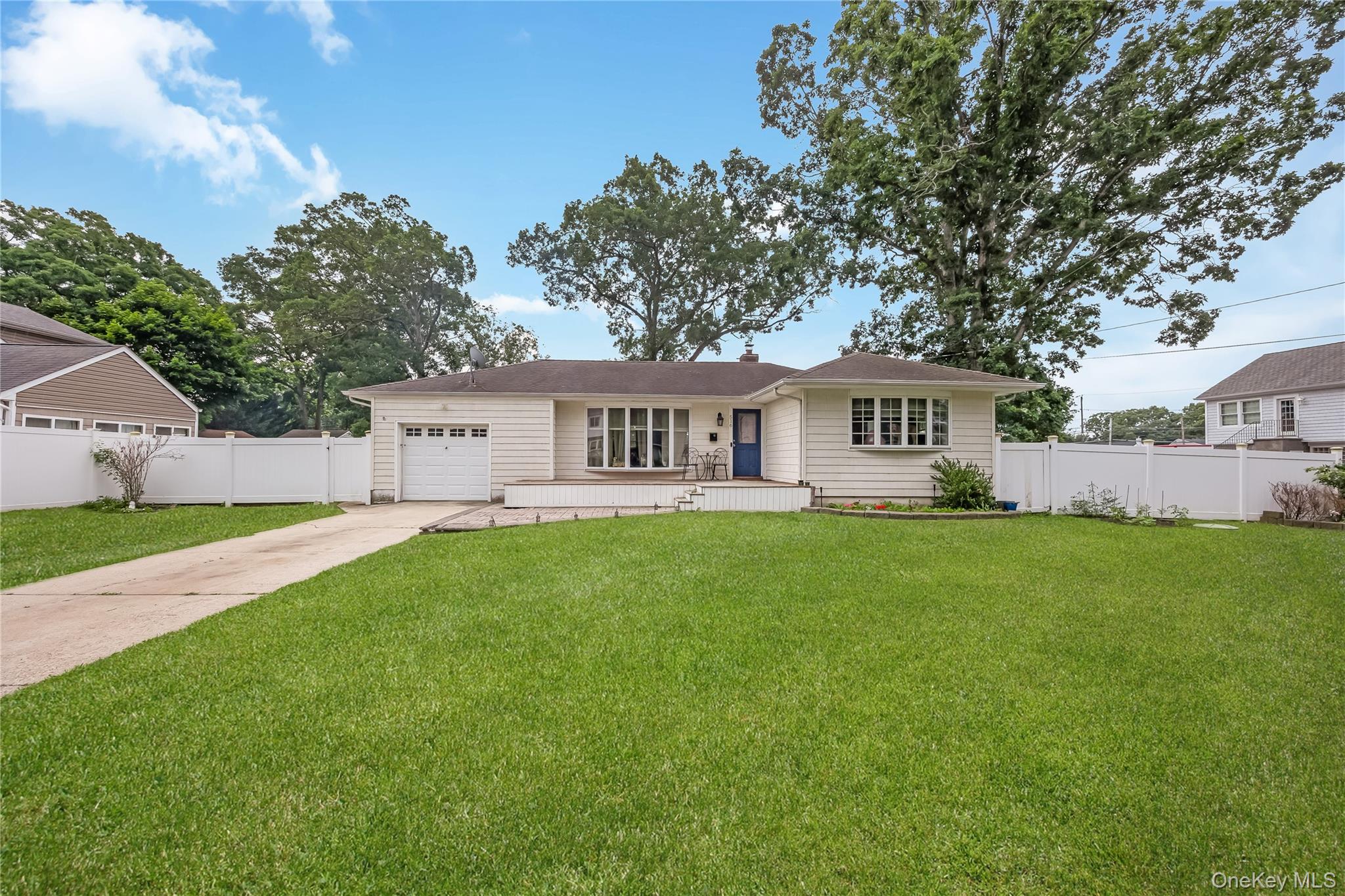 516 Shade Street Property Photo 1