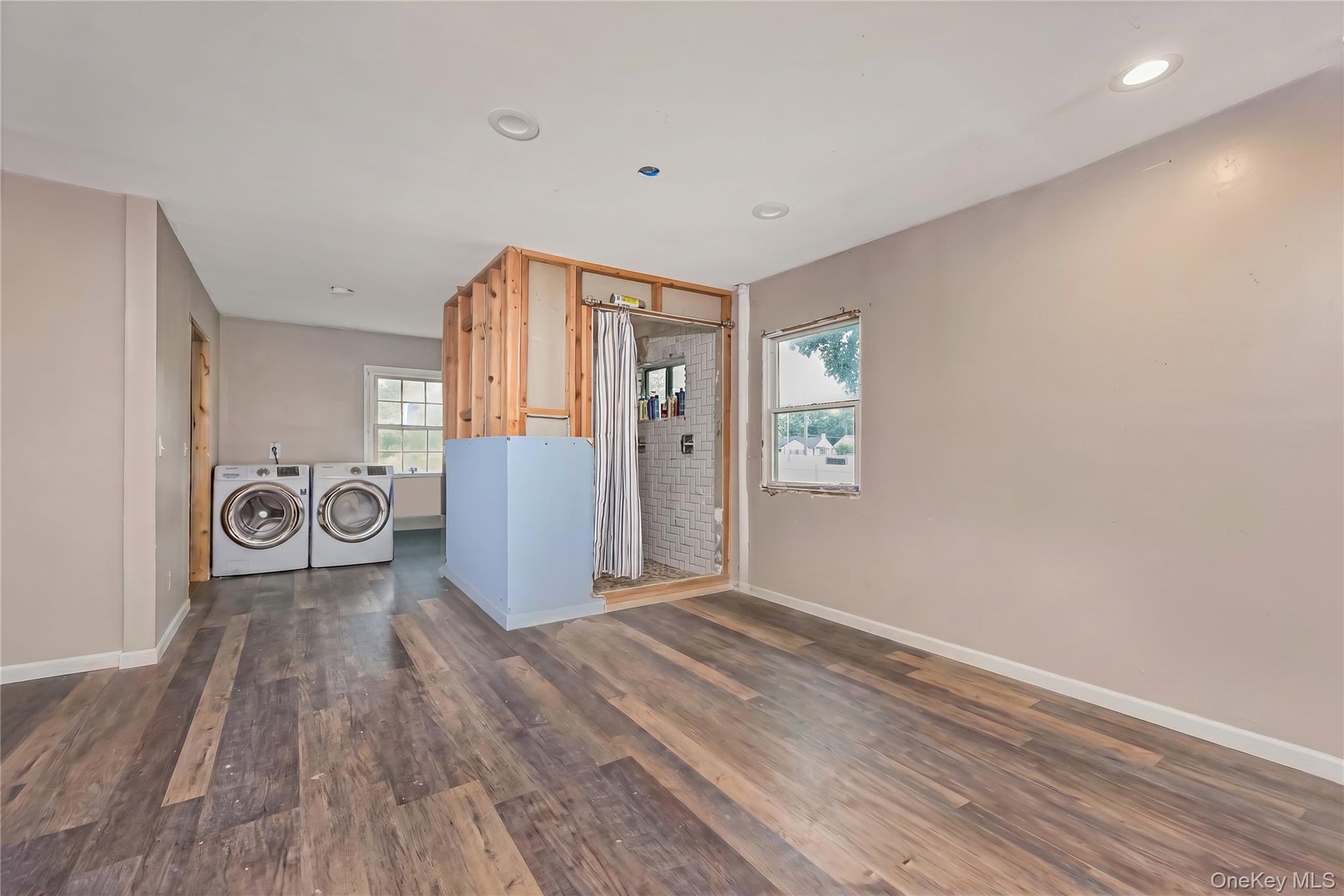 516 Shade Street Property Photo 11