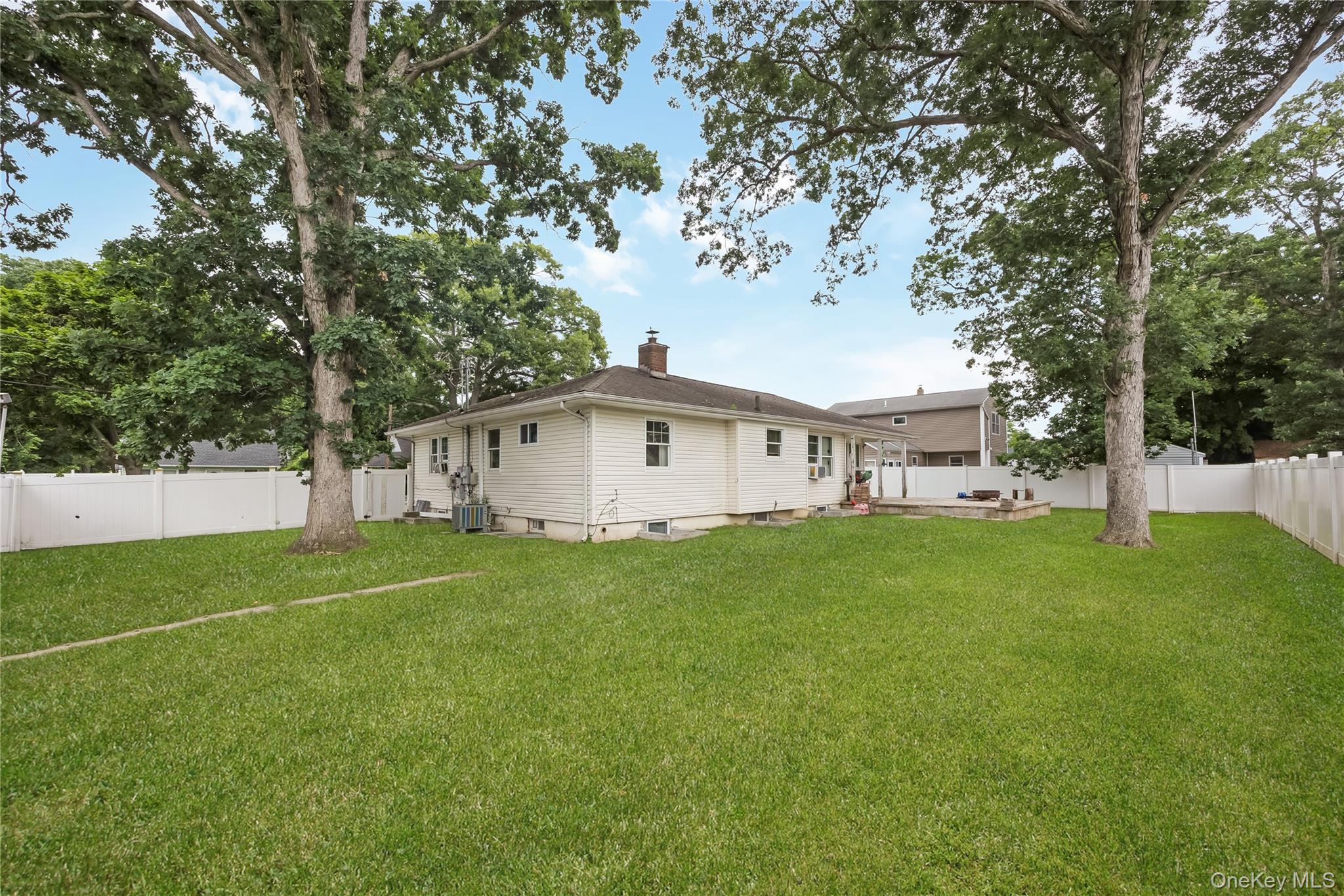 516 Shade Street Property Photo 15