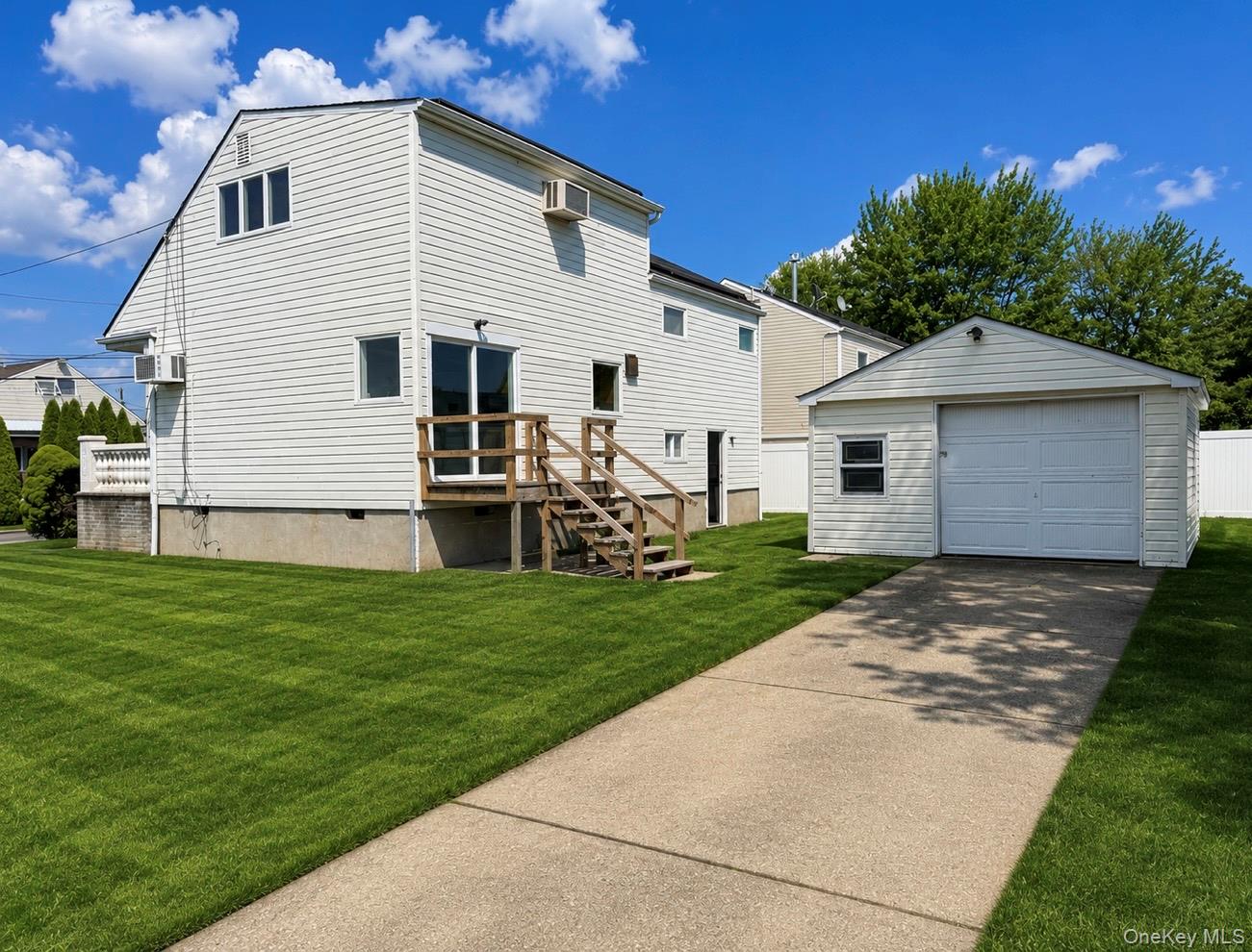 49 Noble Street Property Photo 2