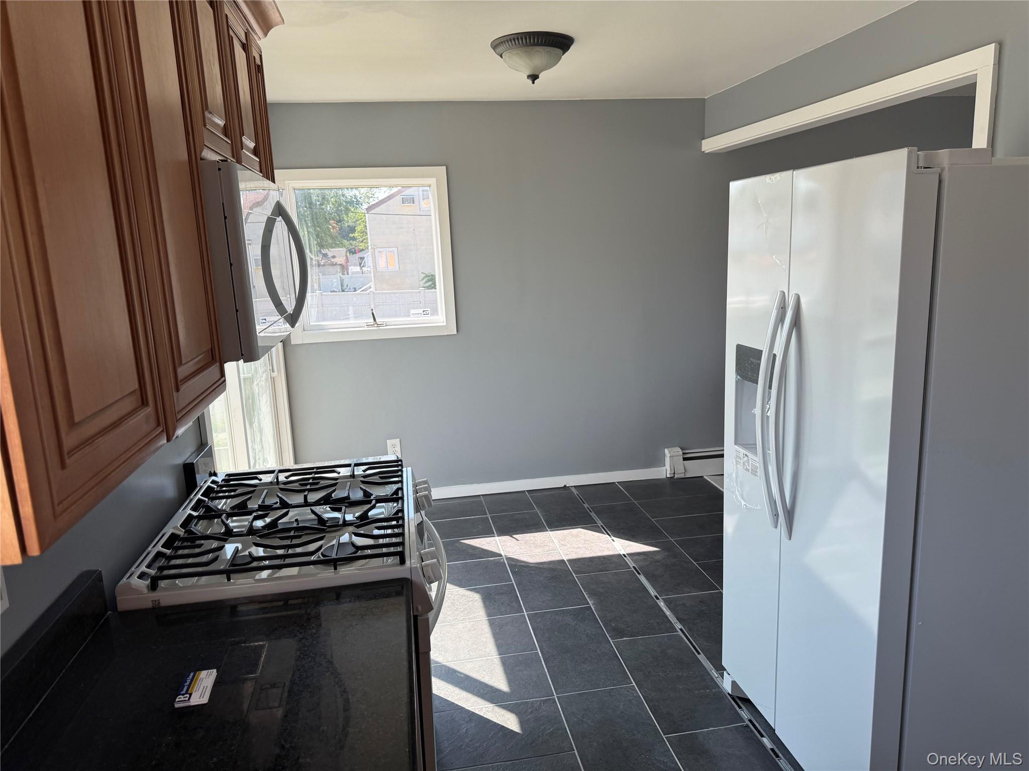 49 Noble Street Property Photo 7