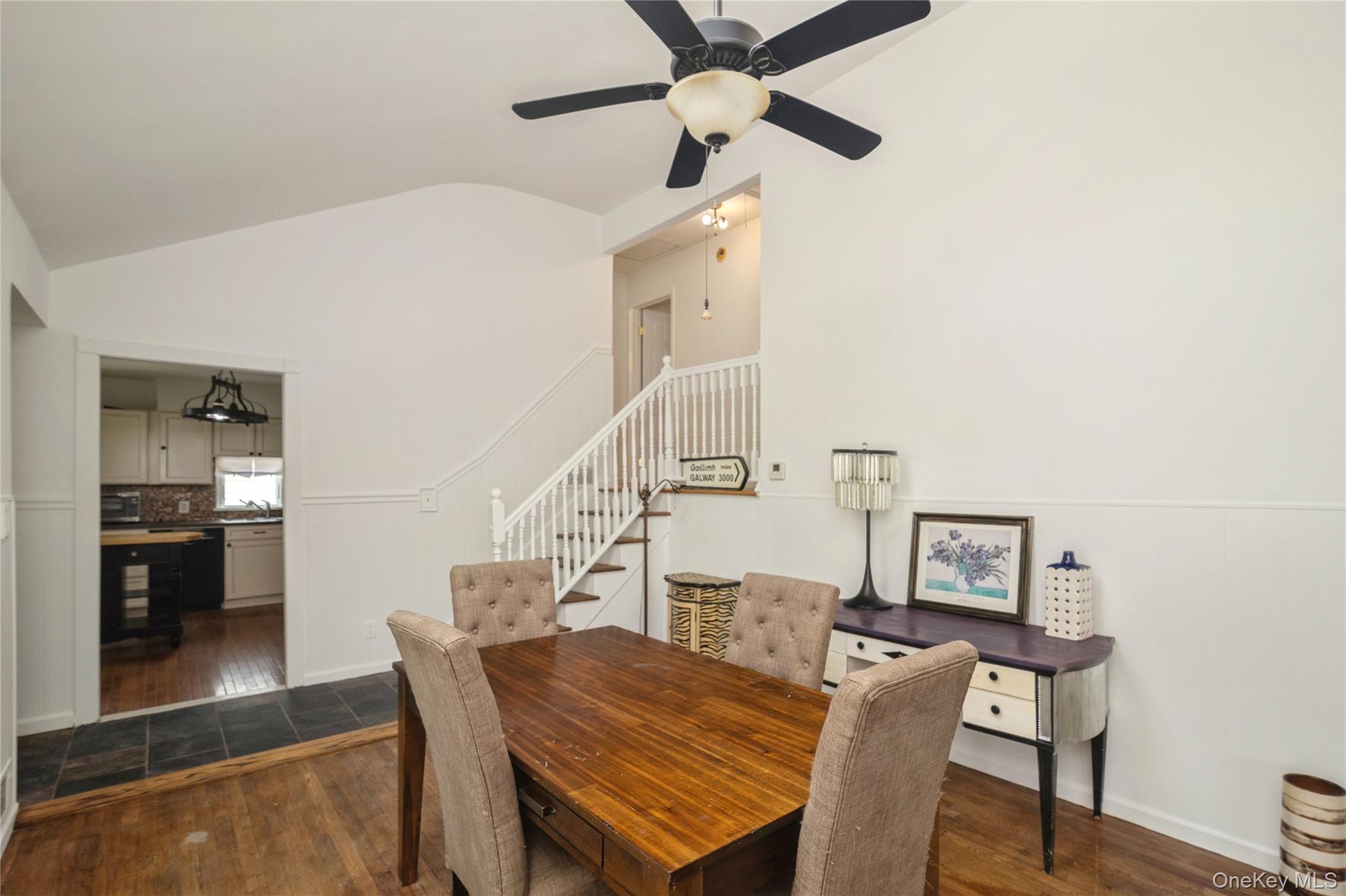 12 Larry Road Property Photo 8