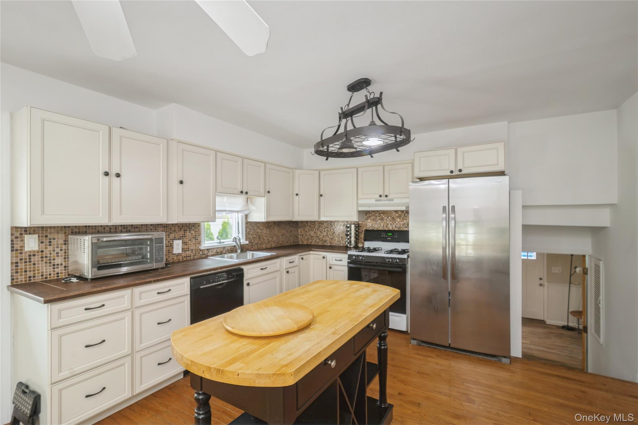 12 Larry Road Property Photo 18