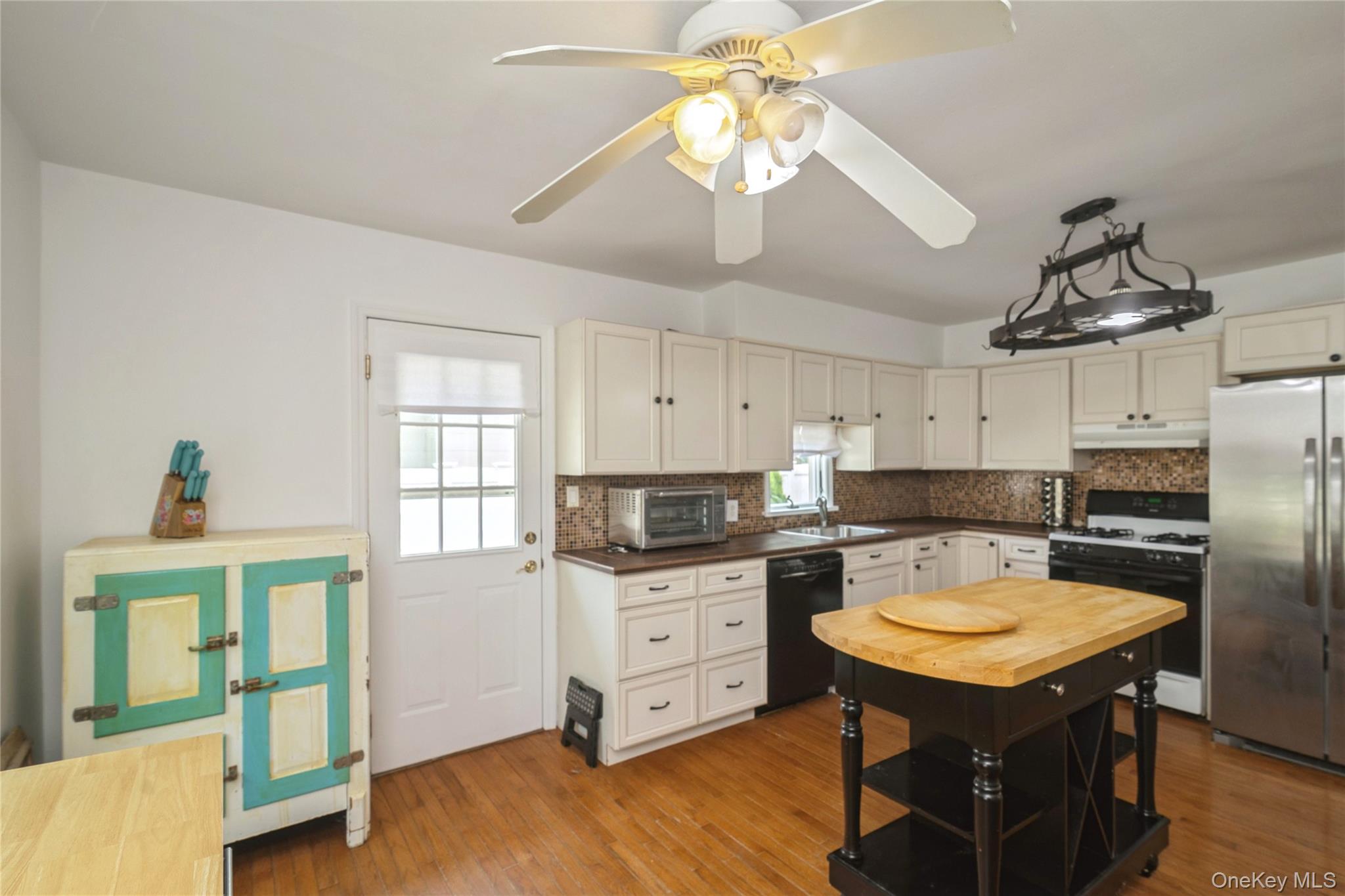 12 Larry Road Property Photo 19