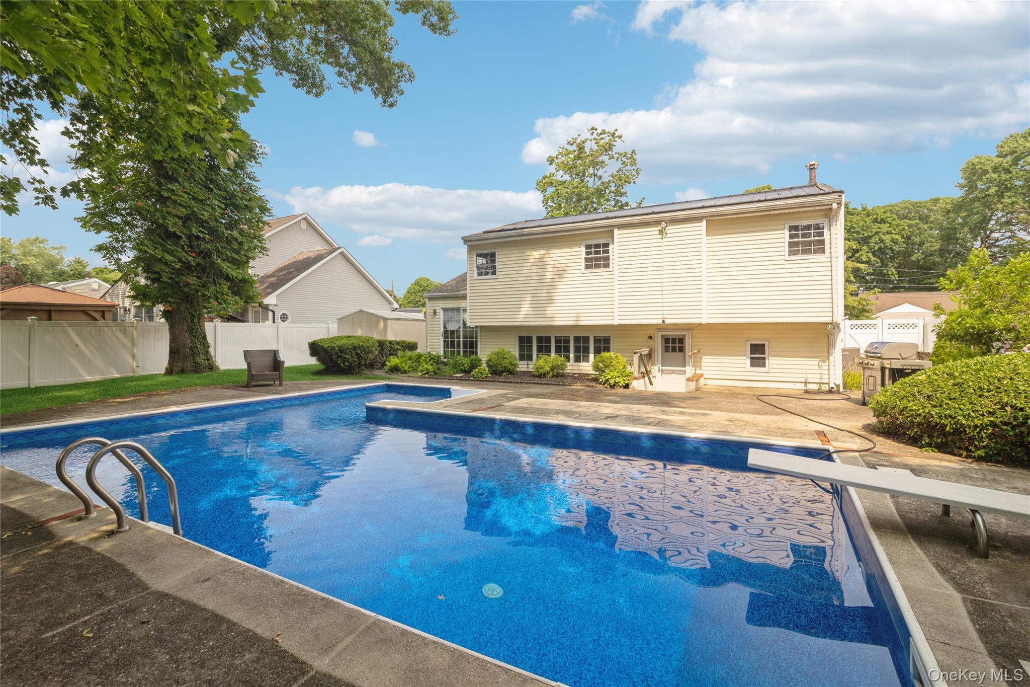 12 Larry Road Property Photo 45