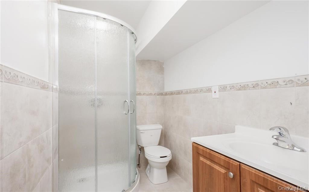 260 Zerega Avenue Property Photo 14