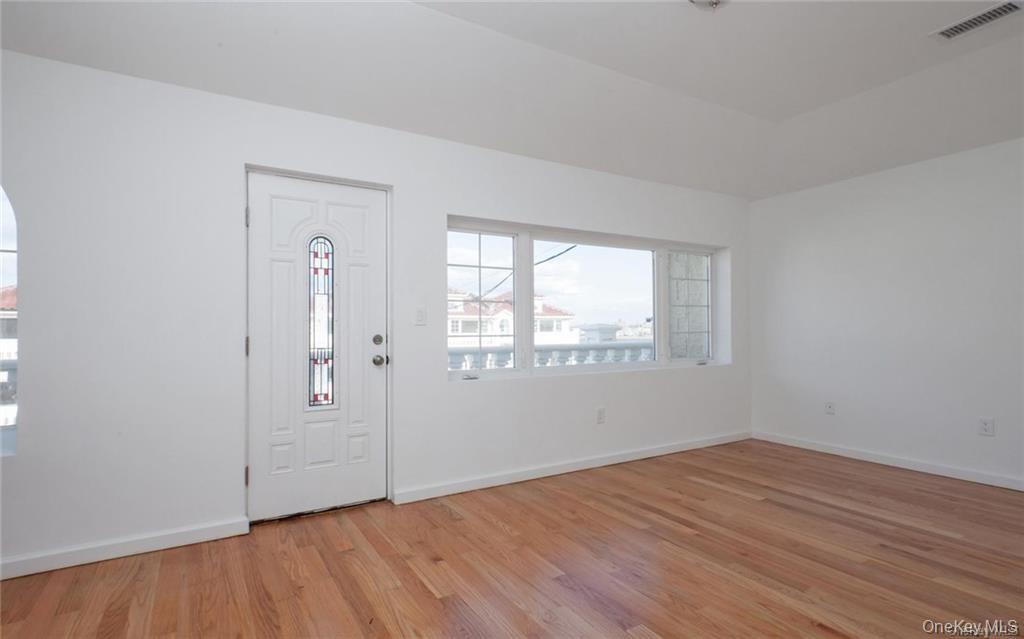 260 Zerega Avenue Property Photo 19