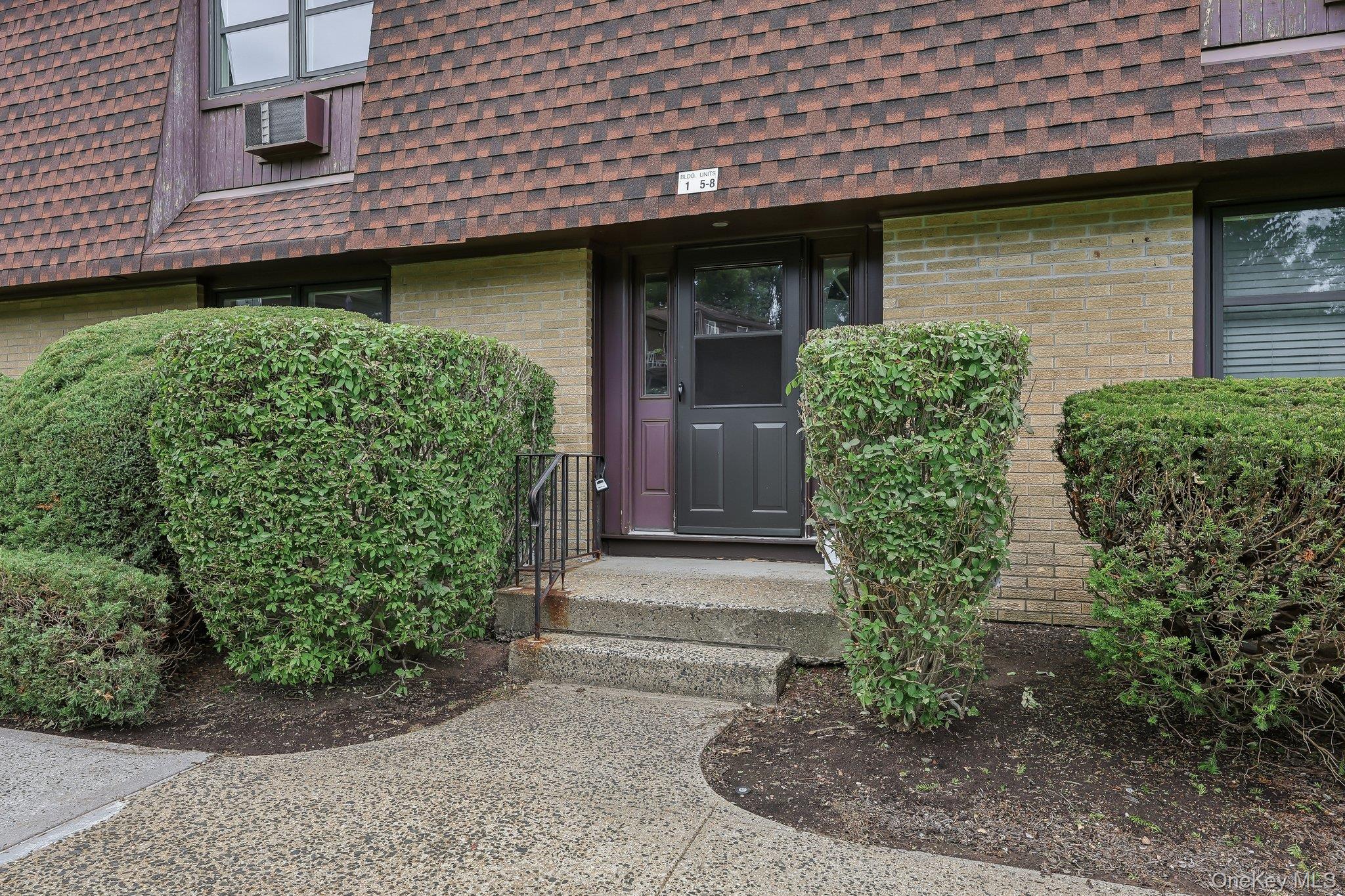 1 Germonds Village 5 Property Photo 4