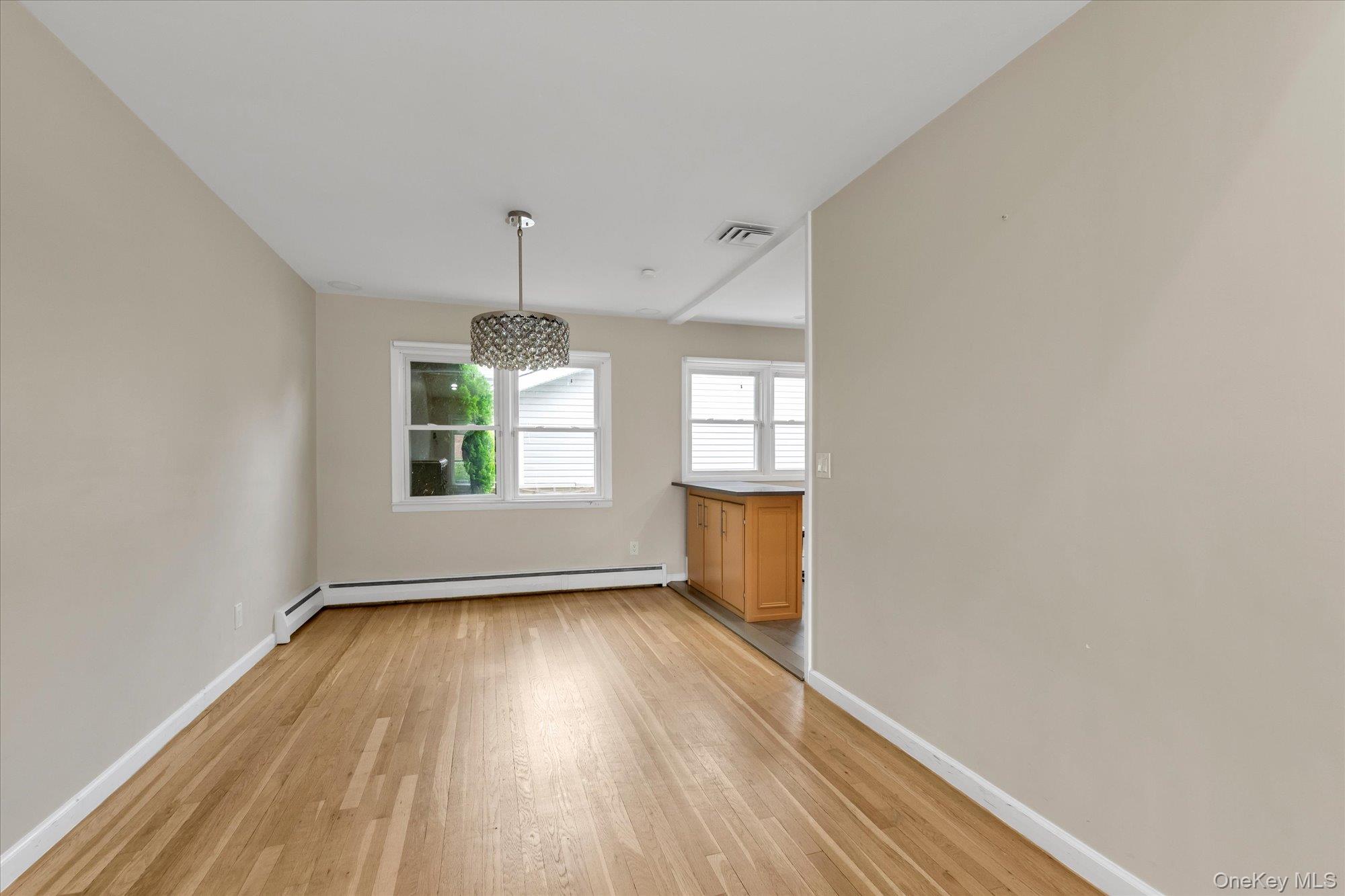 964 Cranford Avenue Property Photo 5