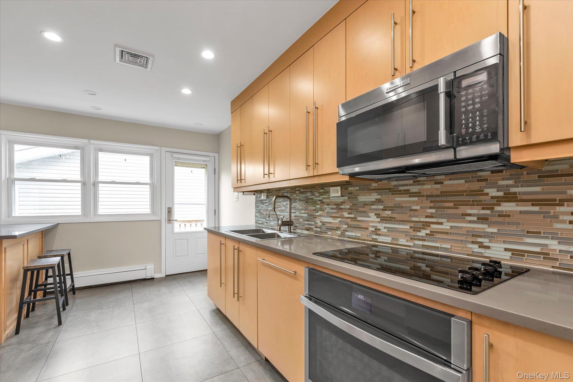 964 Cranford Avenue Property Photo 8
