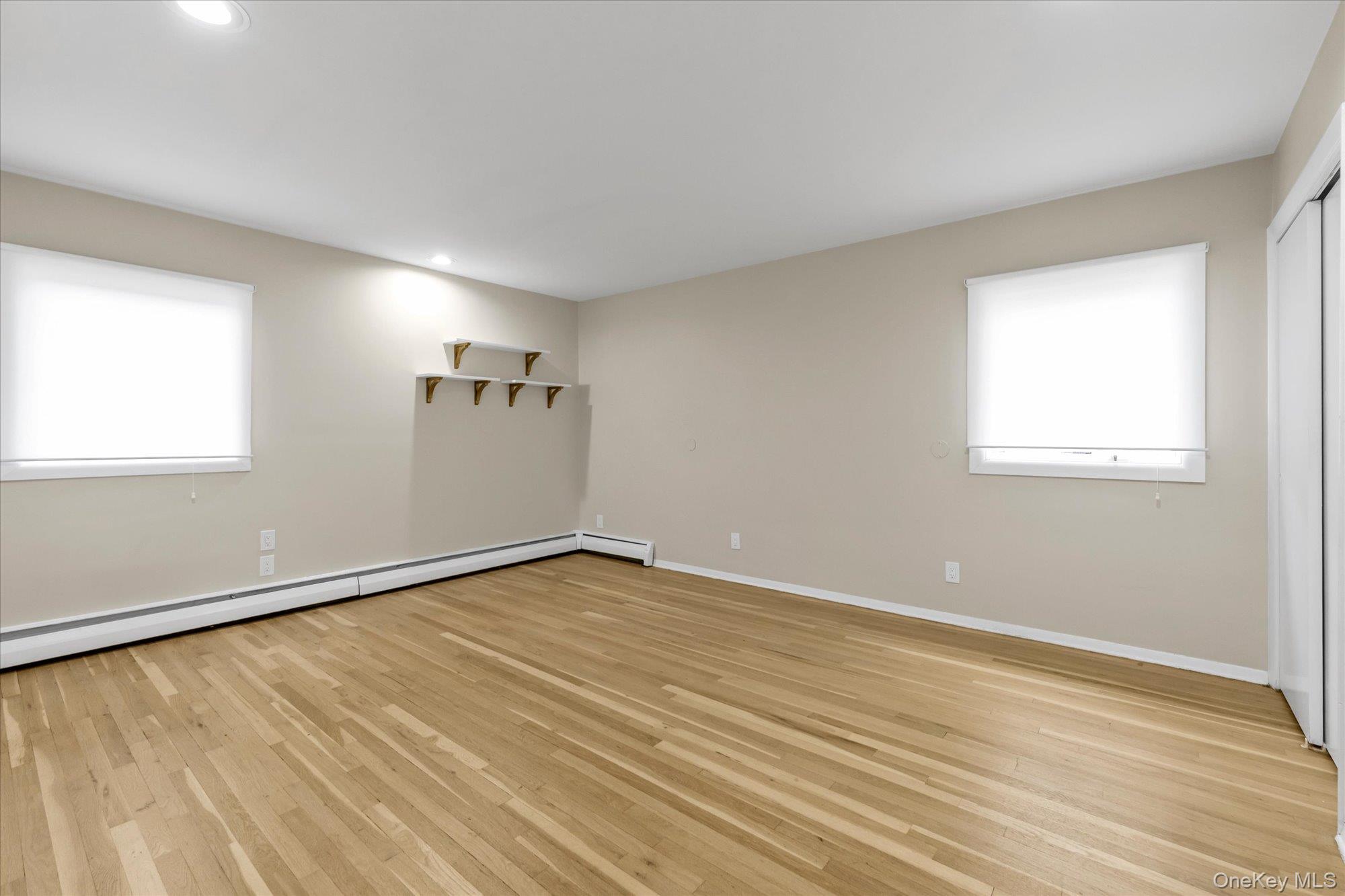964 Cranford Avenue Property Photo 12