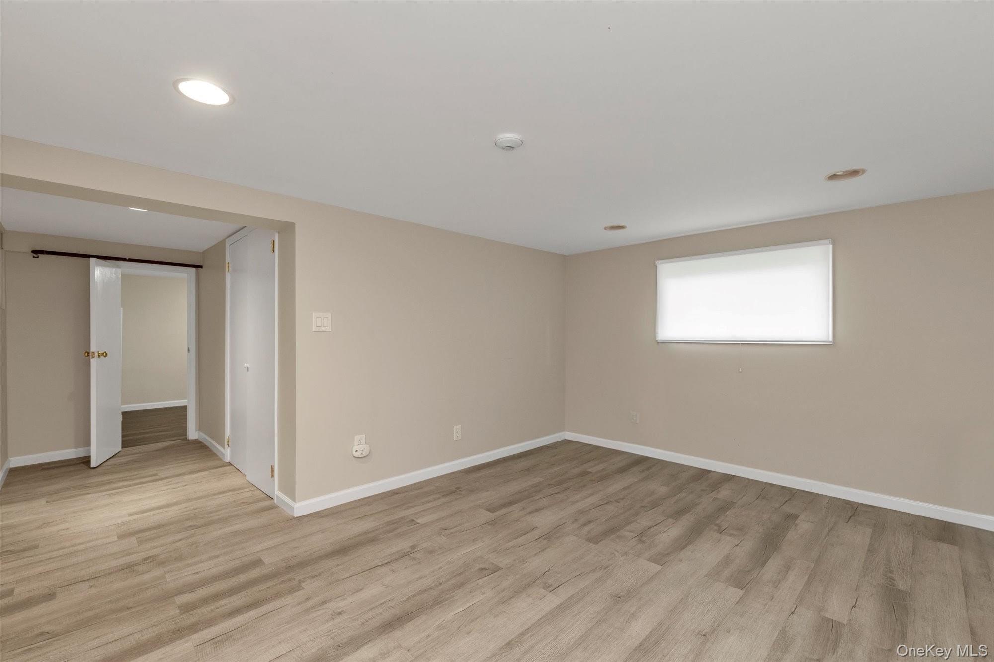 964 Cranford Avenue Property Photo 17