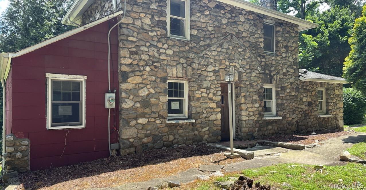 20 Old Oregon Road Property Photo 2