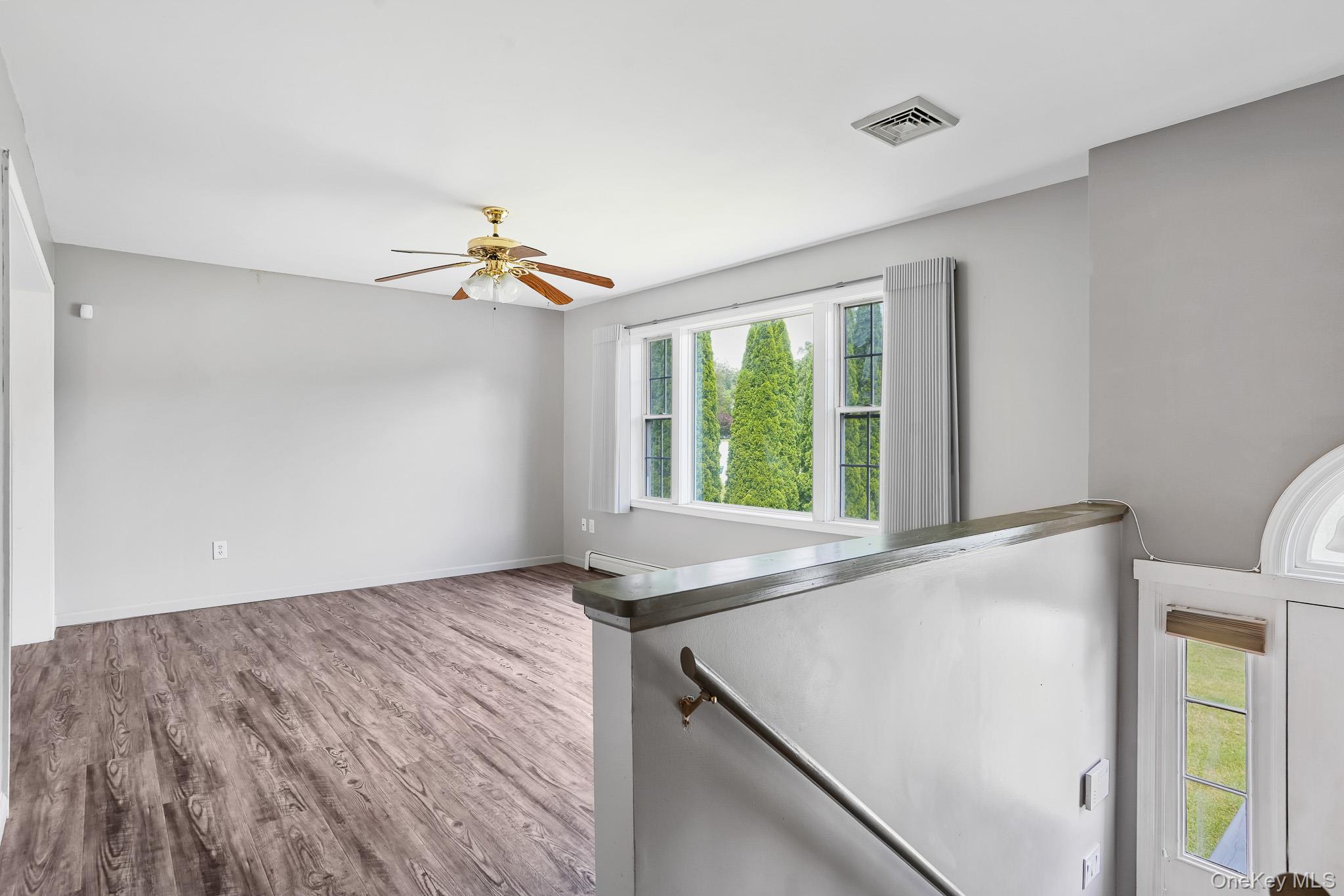6 Hemlock Lane Property Photo 3