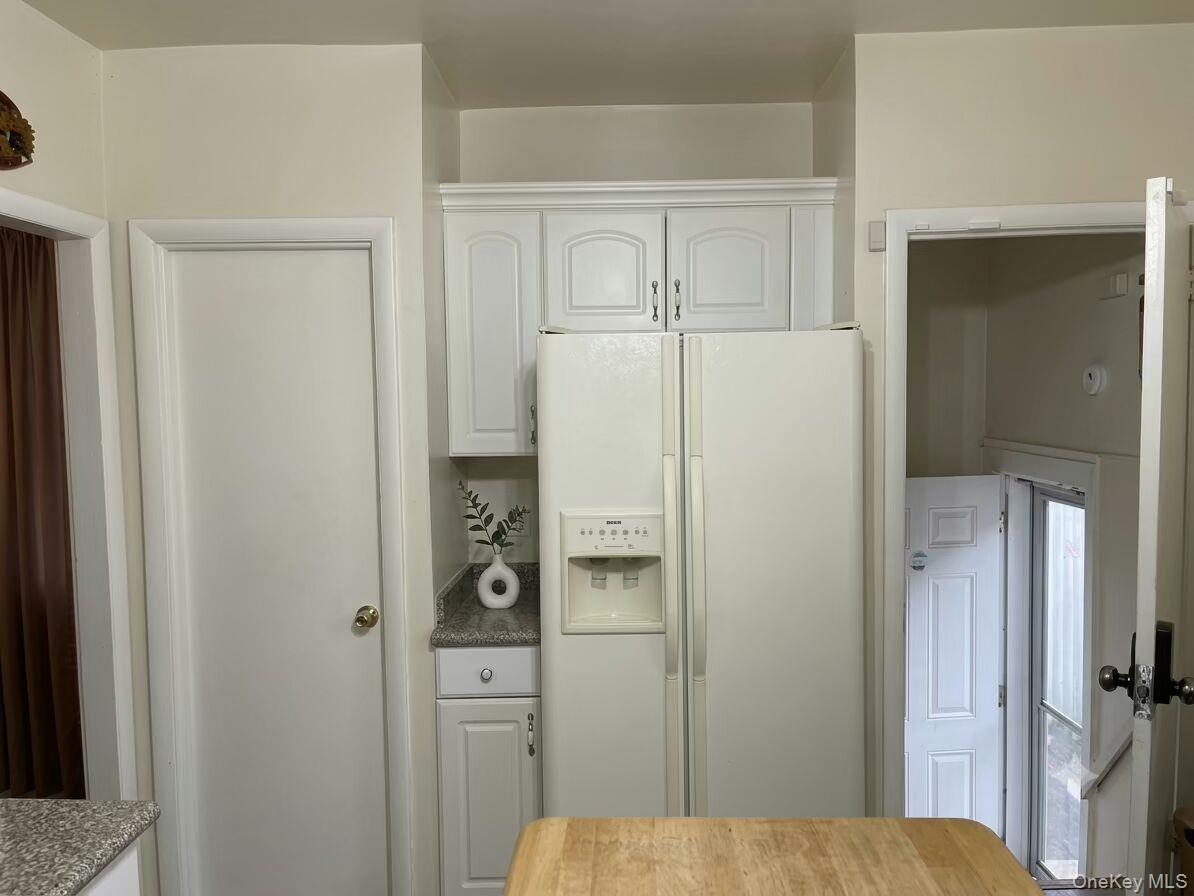 10506 221st Street Property Photo 11