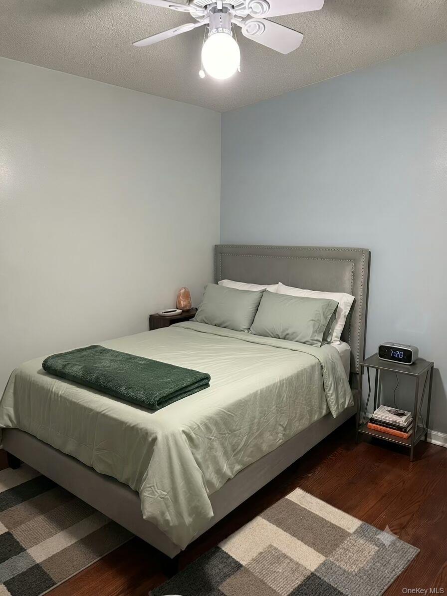 10506 221st Street Property Photo 27