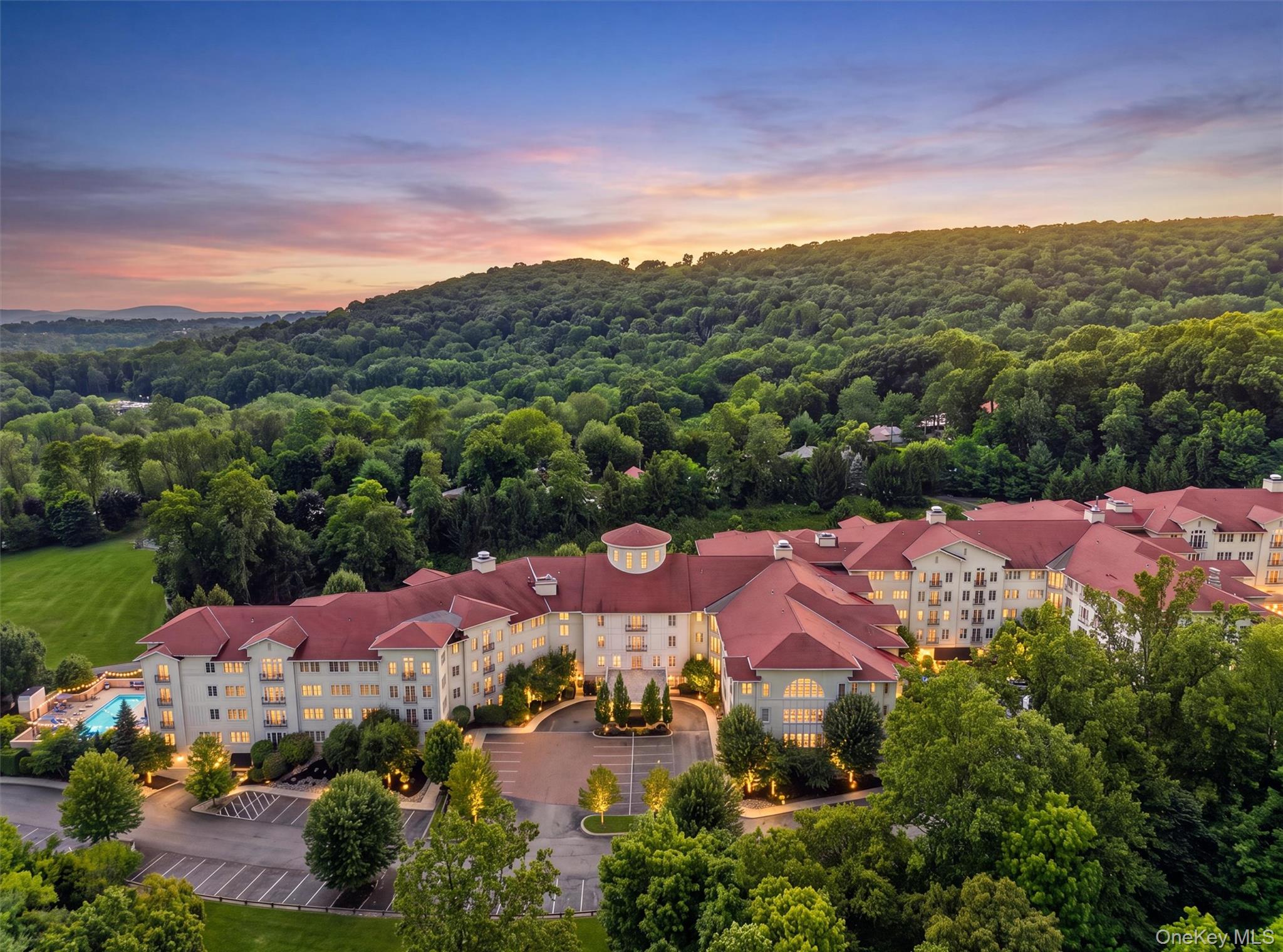 436 Trump Park Property Photo 3