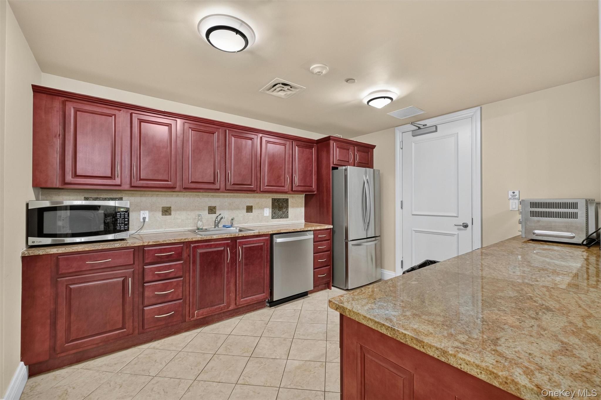 436 Trump Park Property Photo 40