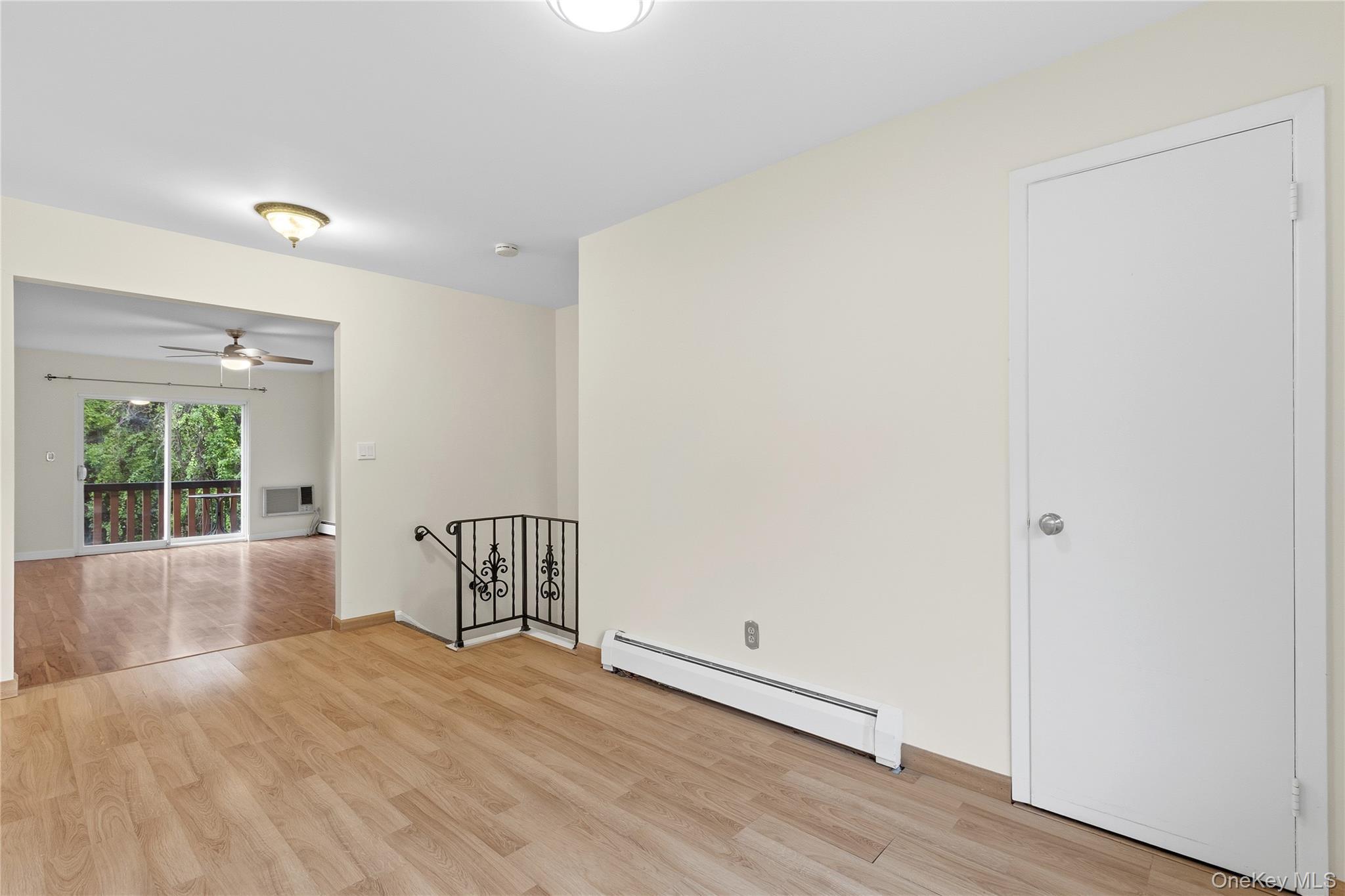 47 Coachlight Square Property Photo 5
