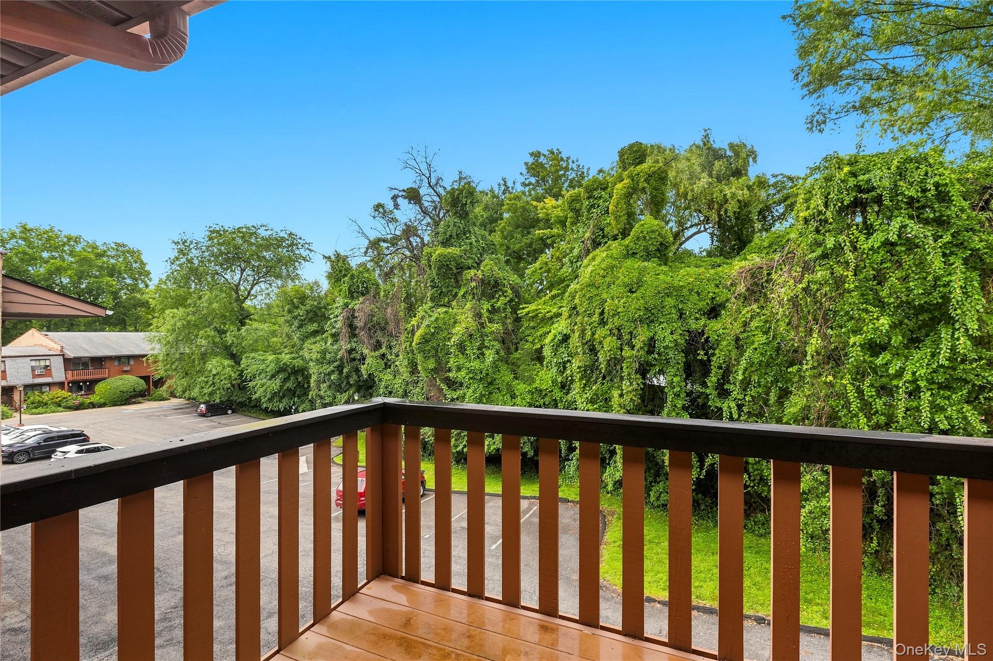 47 Coachlight Square Property Photo 18