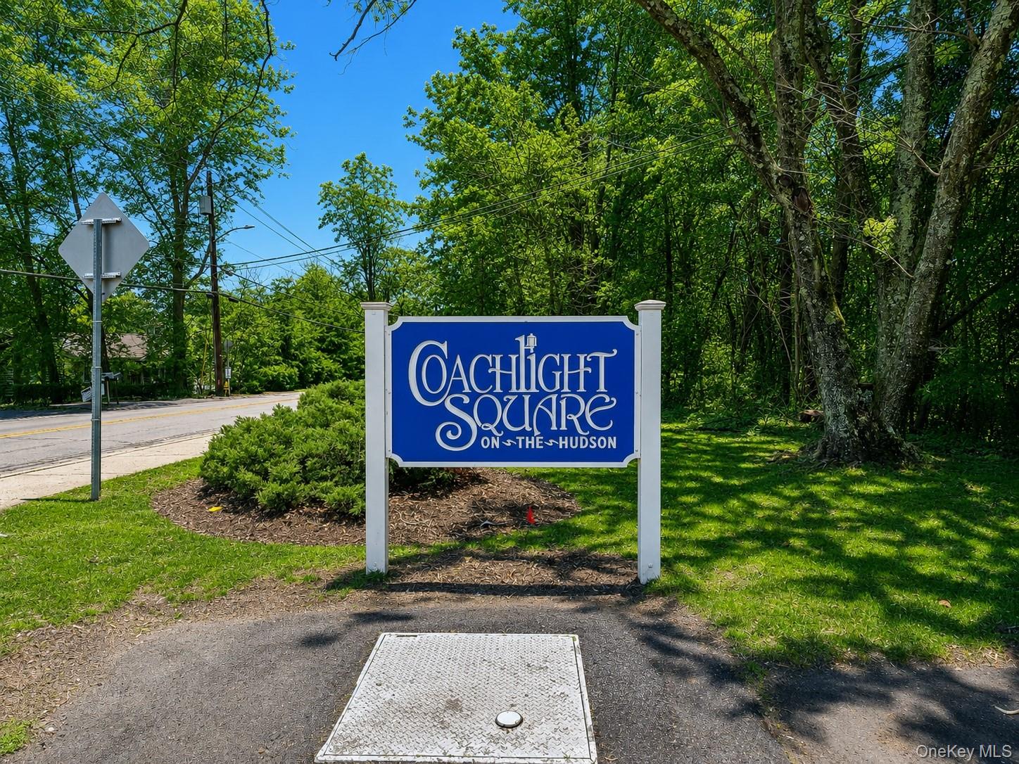 47 Coachlight Square Property Photo 21