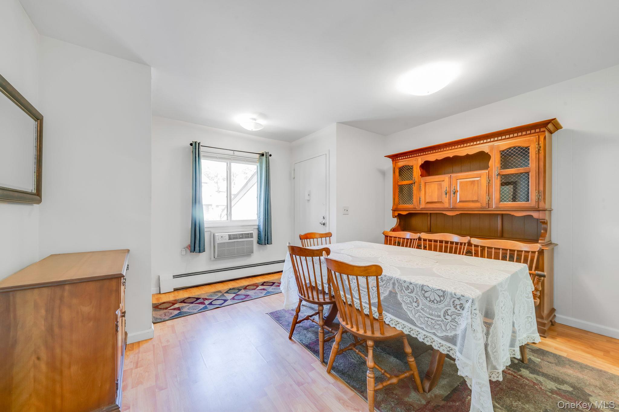 35 Richmond Boulevard 4b Property Photo 9