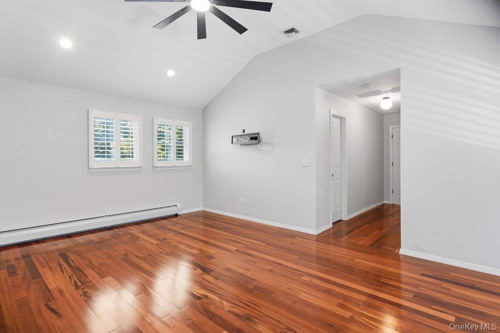 15 Victoria Court Property Photo 14