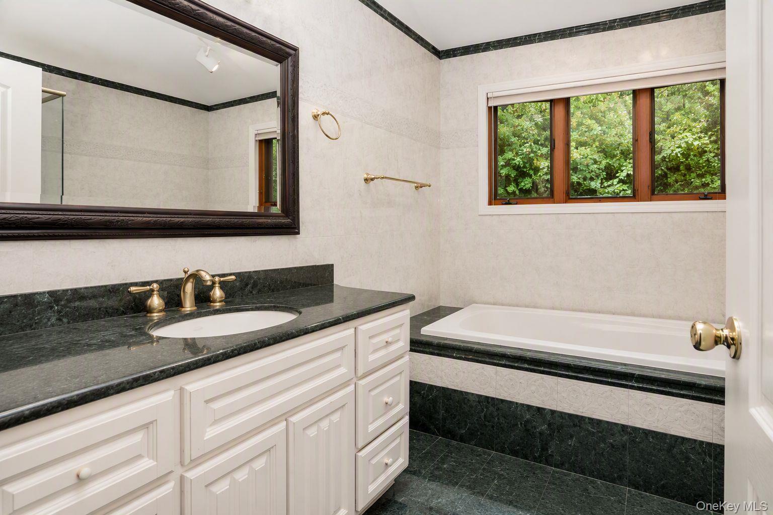 4 Pinewood Circle Property Photo 15