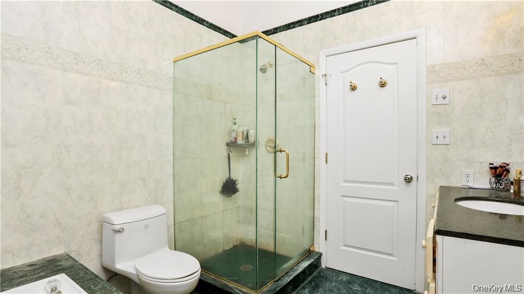 4 Pinewood Circle Property Photo 16