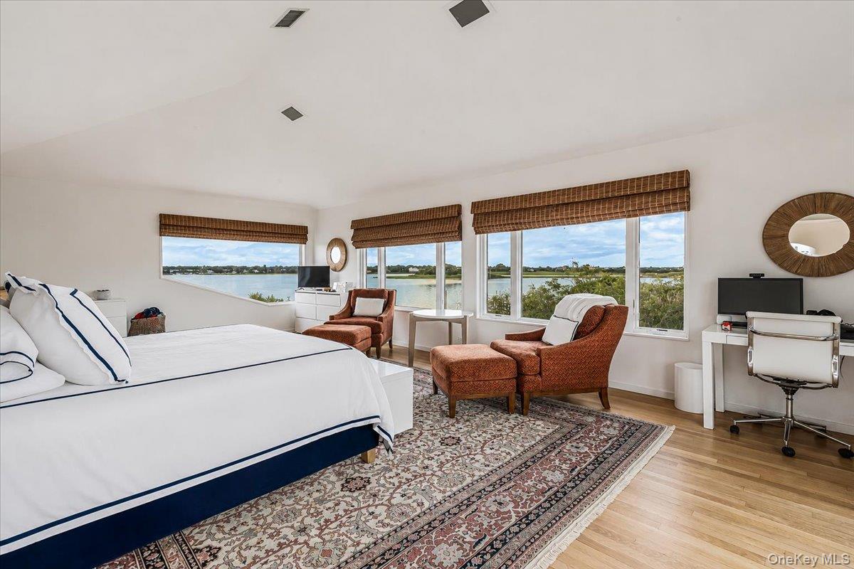 1025615 Property Photo 22