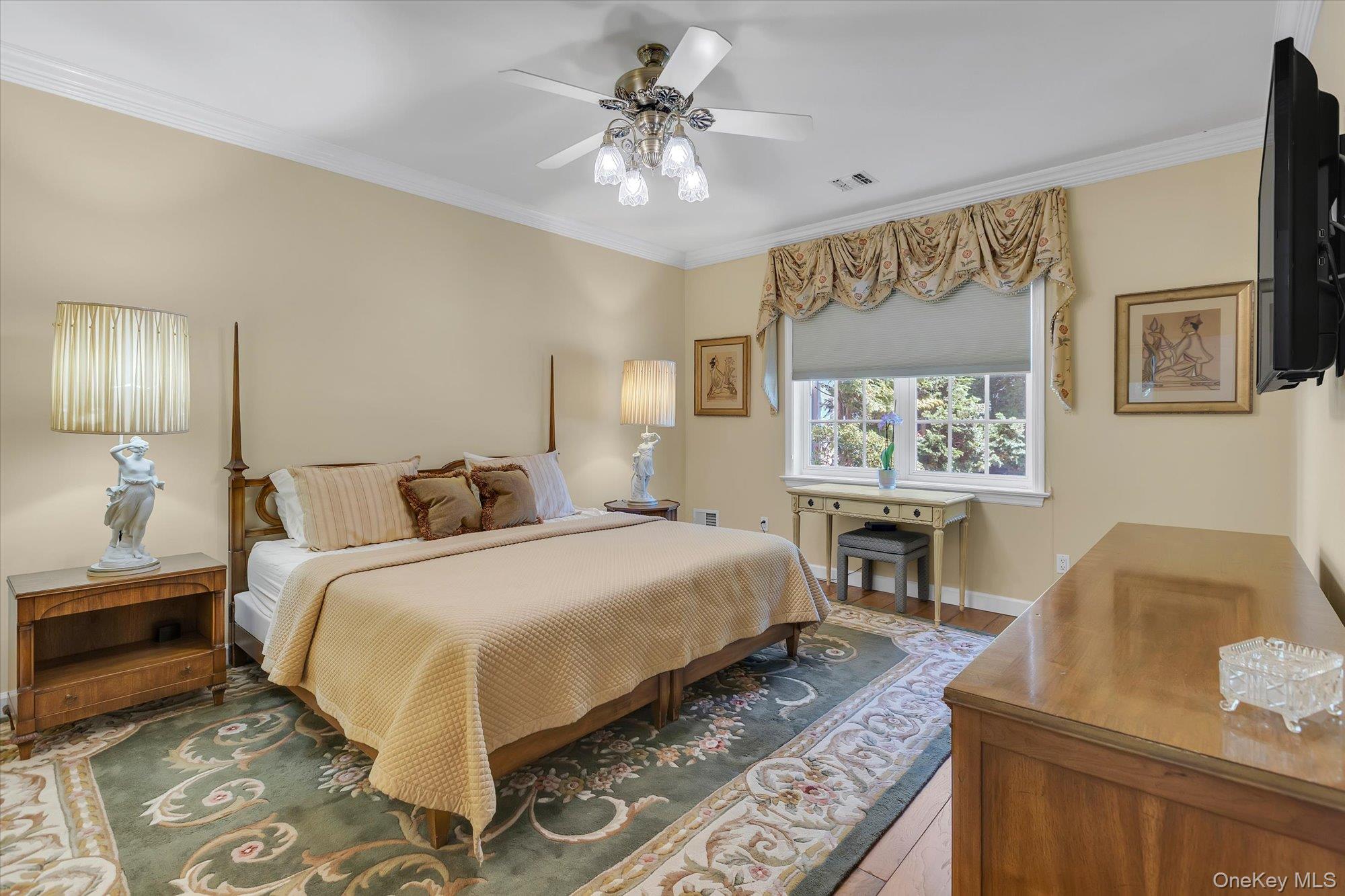 742 Verona Drive Property Photo 10