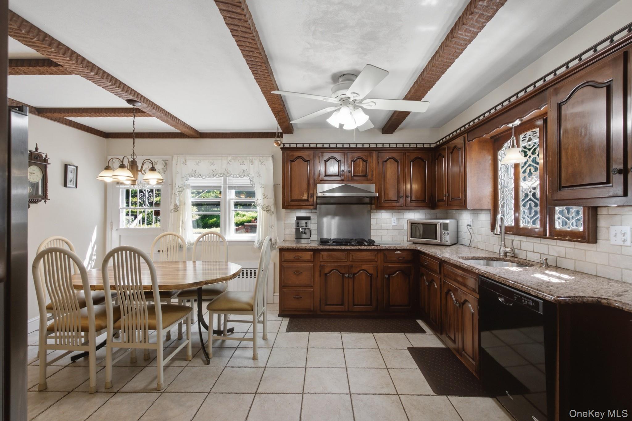 172 Park Hill Avenue Property Photo 7