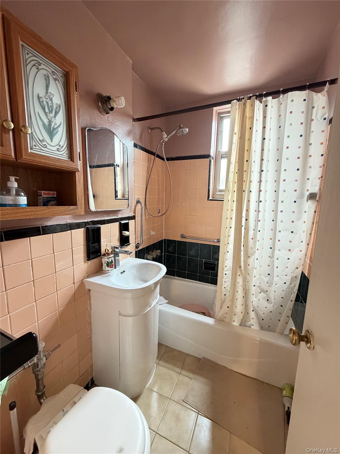 42-45 Kissena Boulevard 6b Property Photo 3