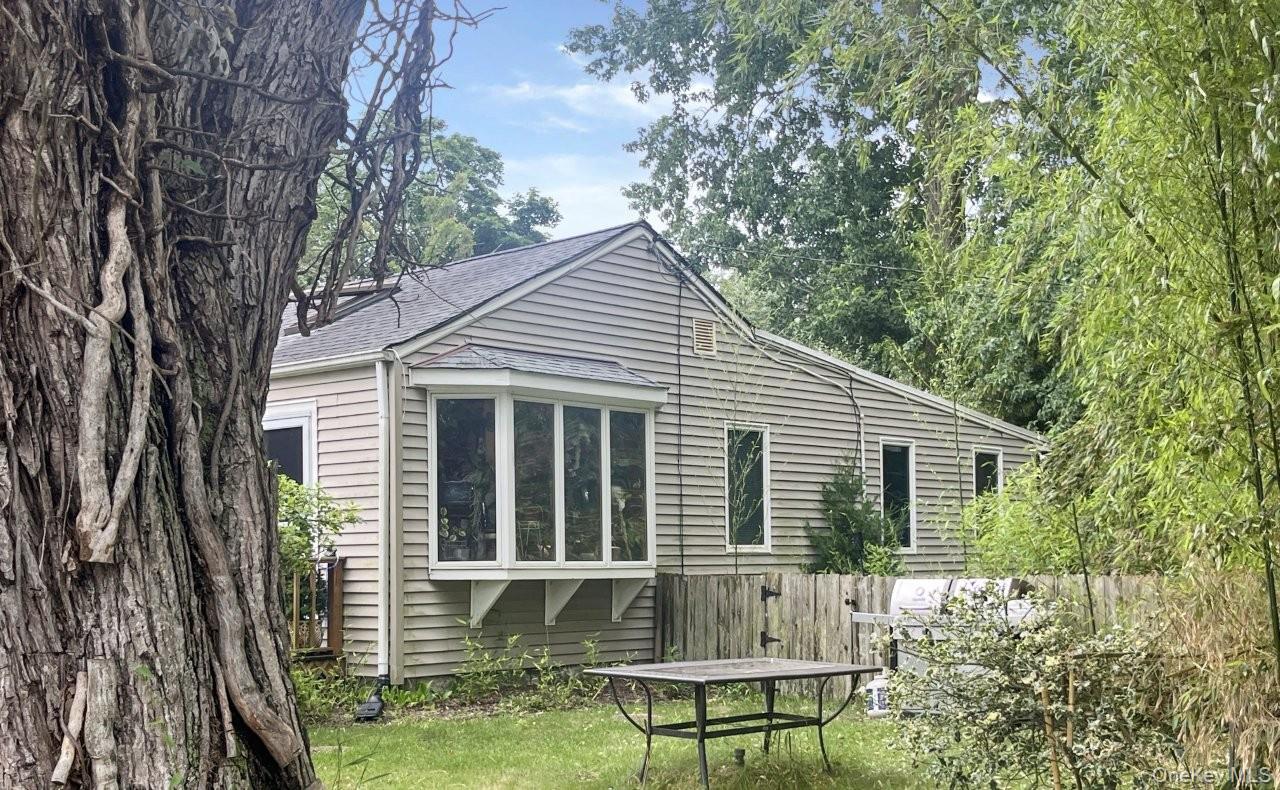 19 River Lane Property Photo 2