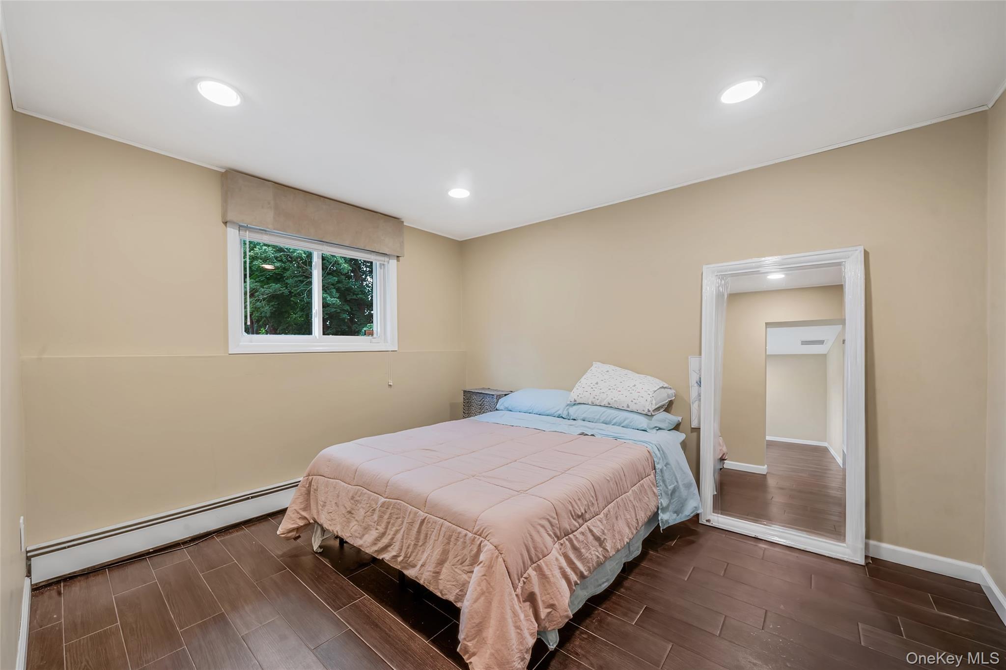 12 Alice Lane Property Photo 27