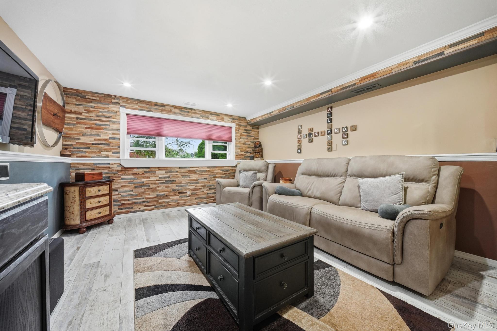 5 Delaware Avenue Property Photo 17