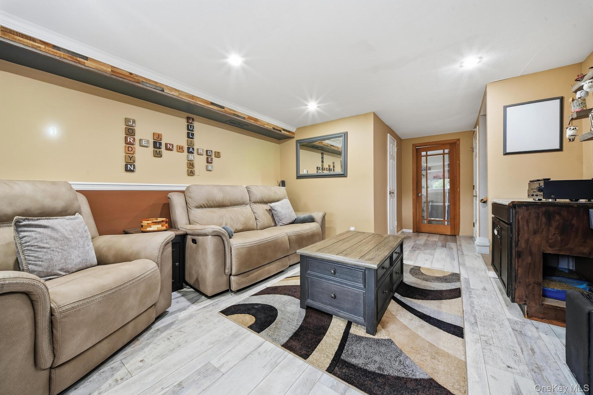 5 Delaware Avenue Property Photo 18