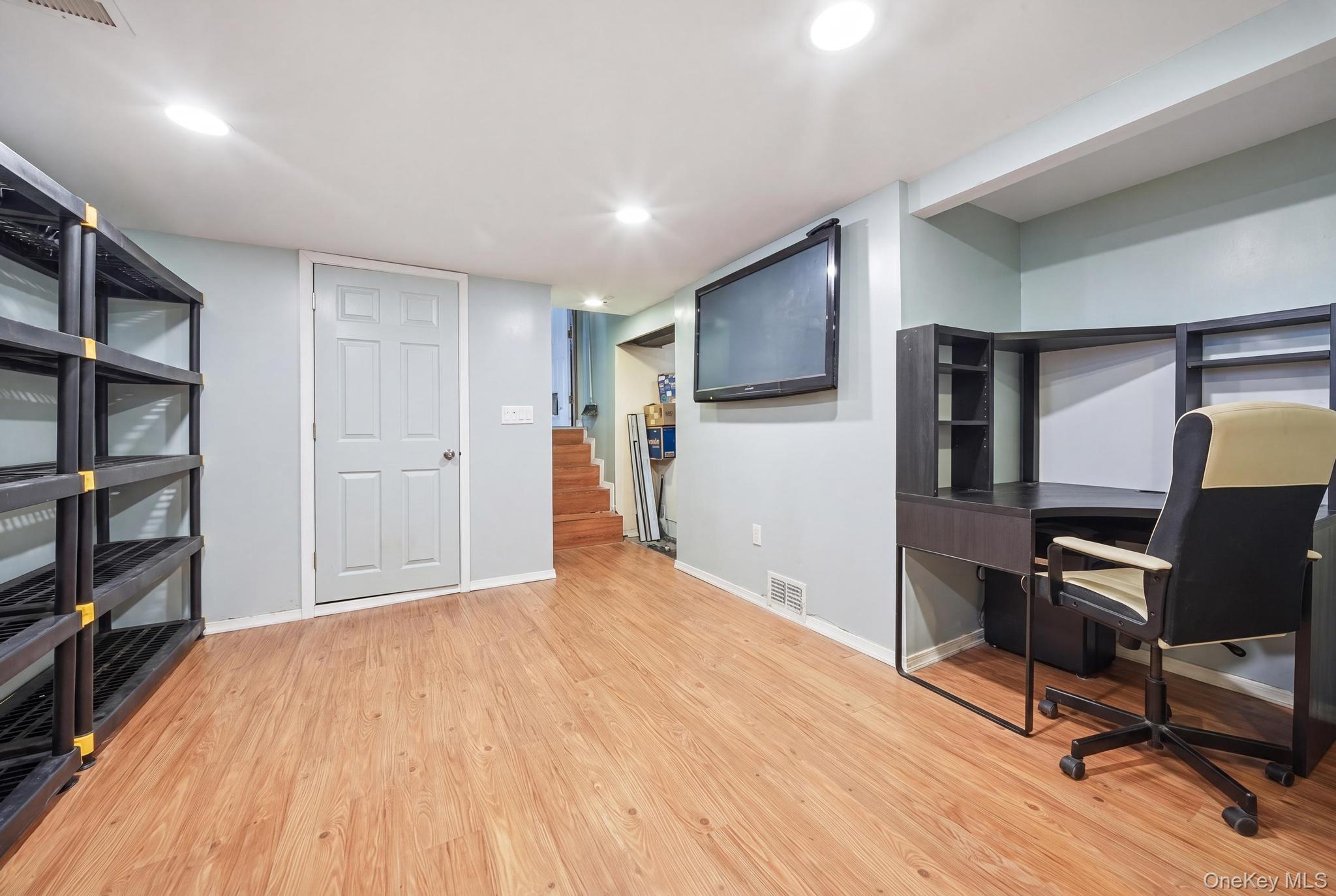 5 Delaware Avenue Property Photo 20